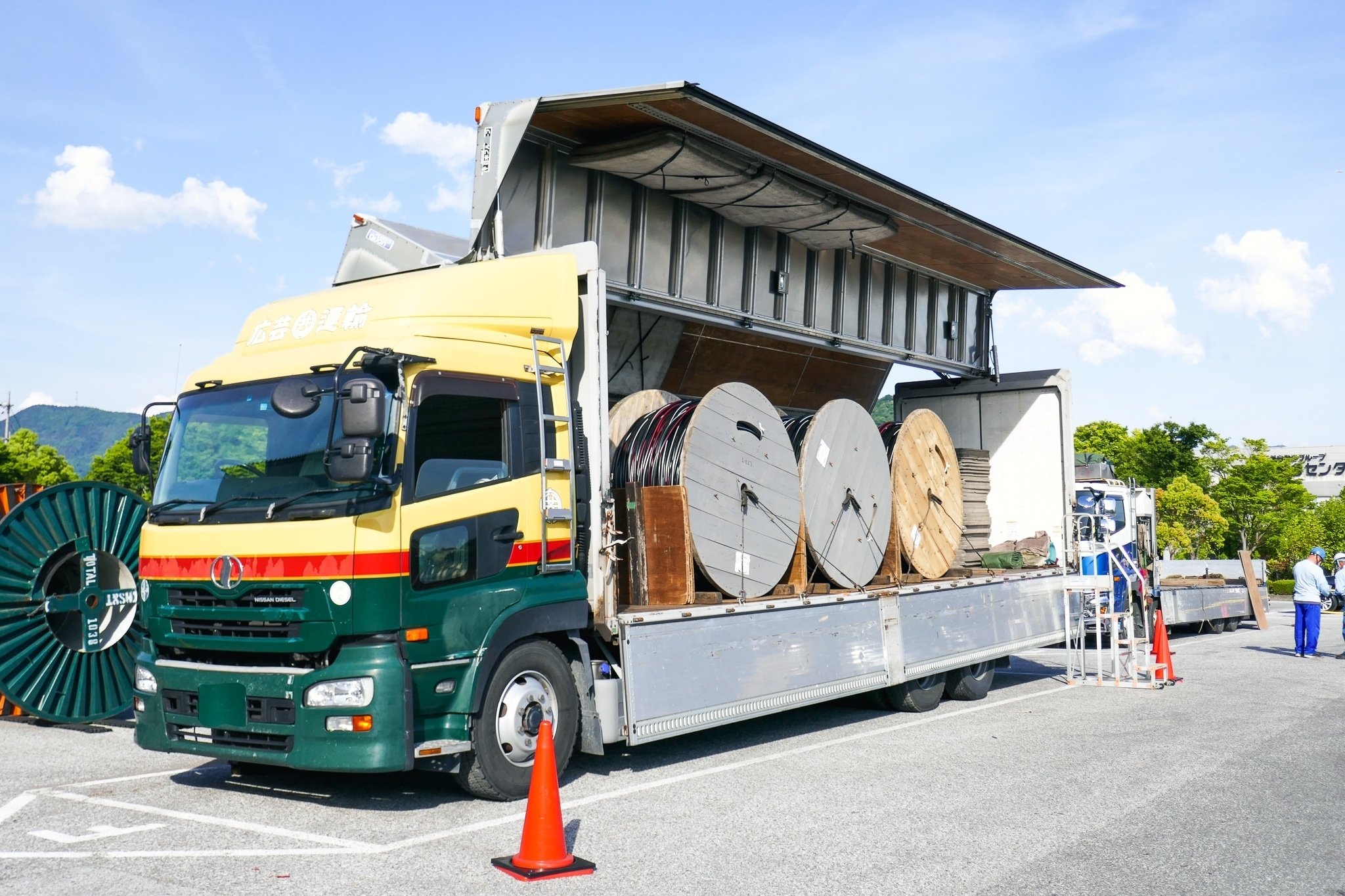 住電HSTケーブル編 みんなで届ける｜電線アンバサダー 石山蓮華