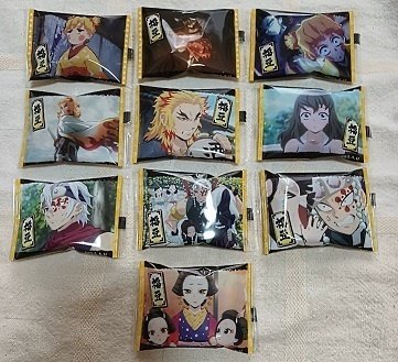 鬼 滅 の 刃 似 た アニメ でん六 鬼はアそーと! 鬼滅の刃 90g