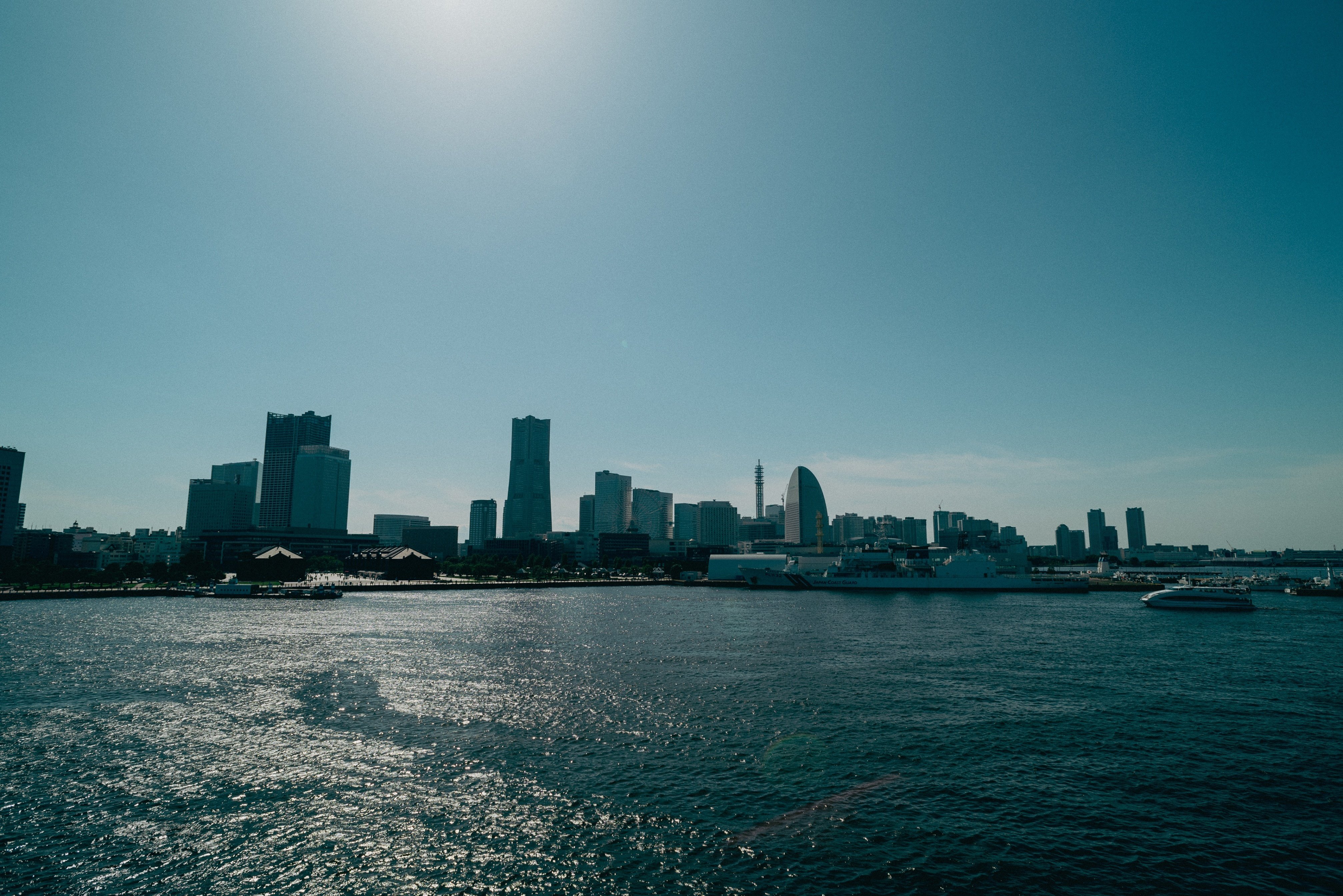 超広角レンズ AF Nikkor 20mm F2.8 を試す|距離計 超広角レンズ AF Nikkor 20mm F2.8 を試す|距離計