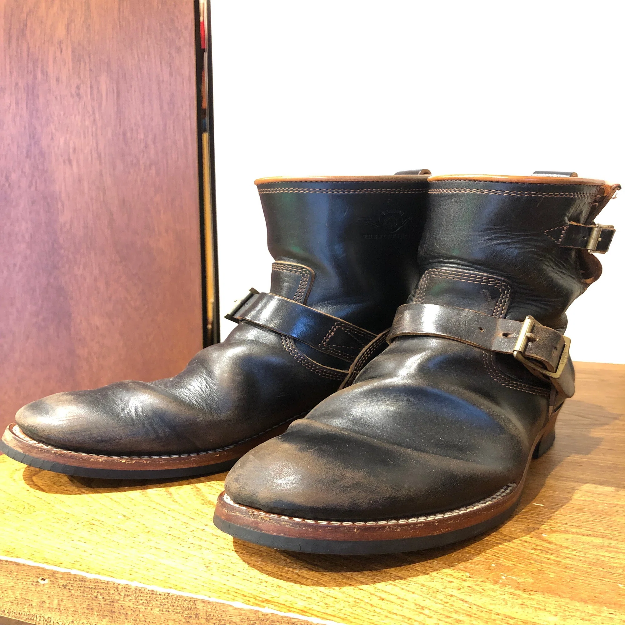 FLAT HEAD 神宮前店】～エンジニアブーツの経年変化～｜THE FLAT HEAD