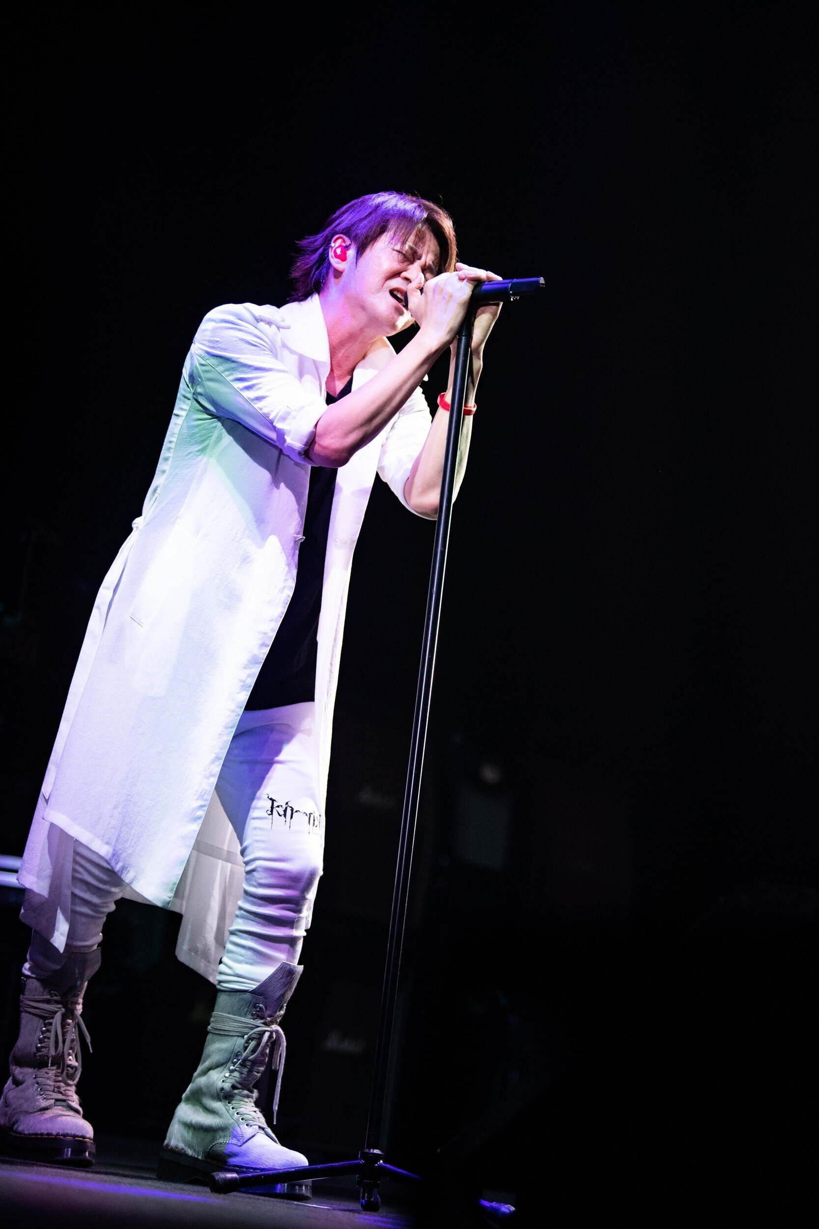 GLAYがコンセプトを定めず自由度の高いパフォーマンスを行なうことを