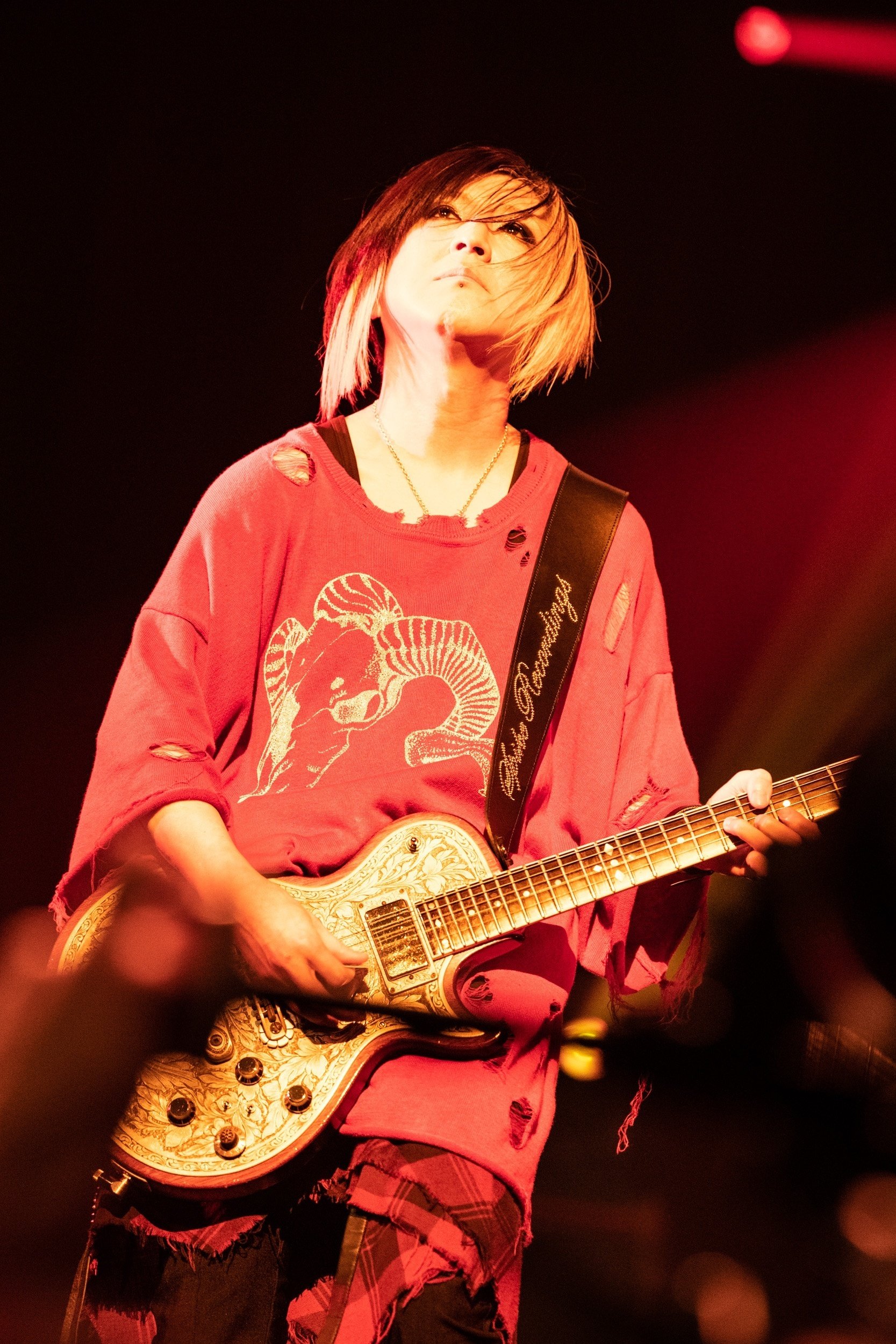 GLAYがコンセプトを定めず自由度の高いパフォーマンスを行なうことを