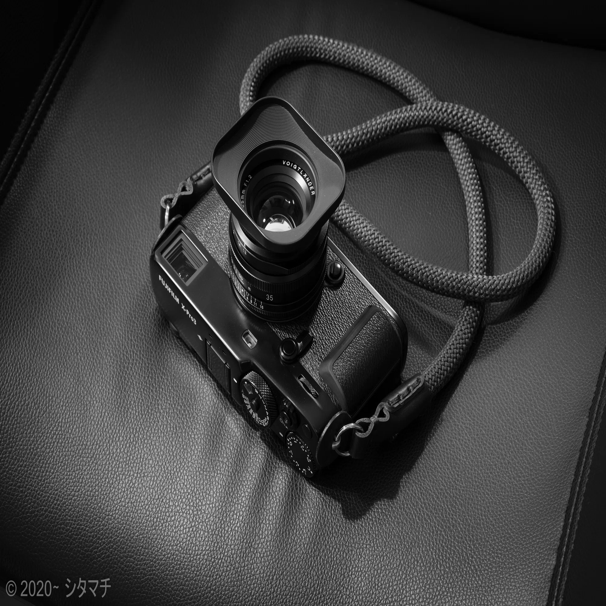 xpro3 + フォクトレンダーでフォクソ笑んだー｜シタマチ記録保存館
