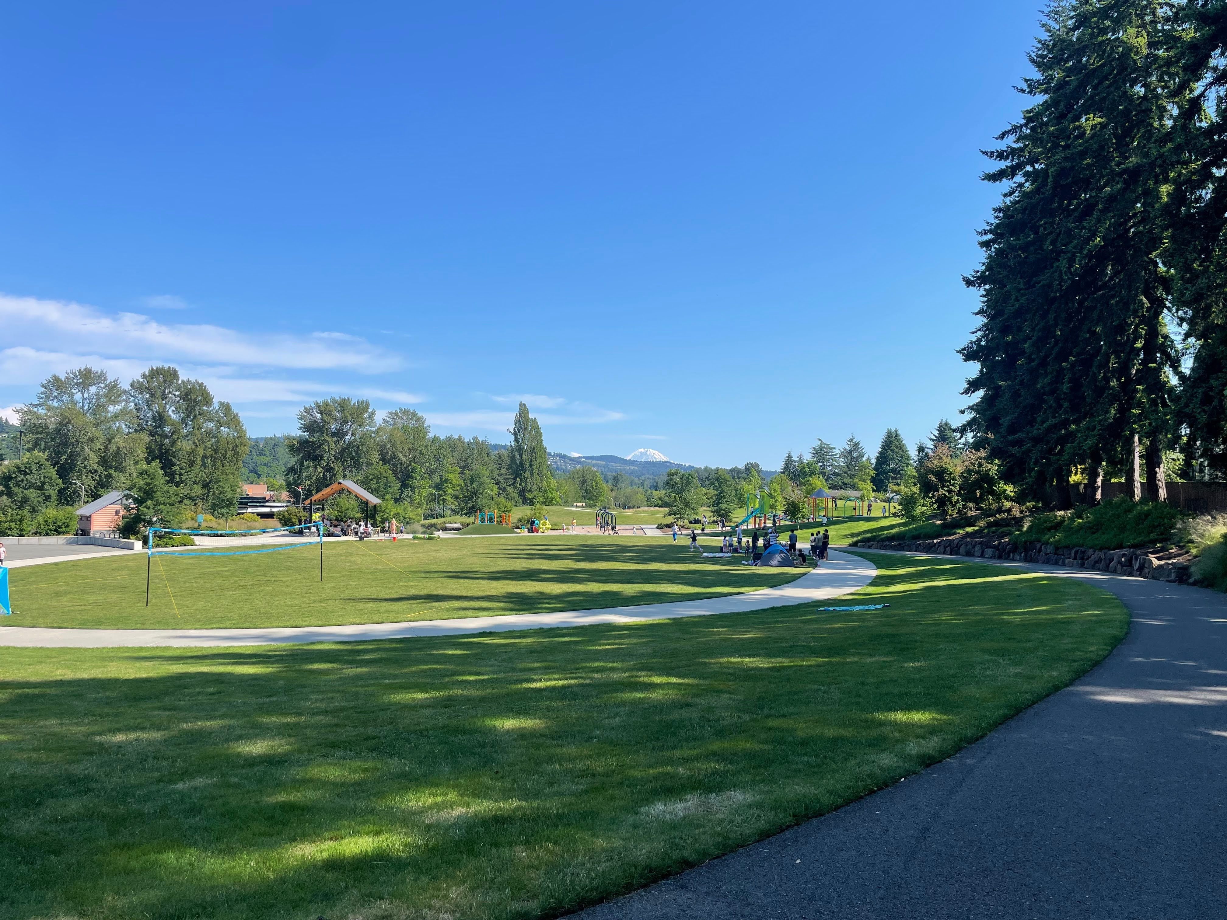 大学が見える公園 Favorite Parks nearby Bellevue｜picton_wakaba