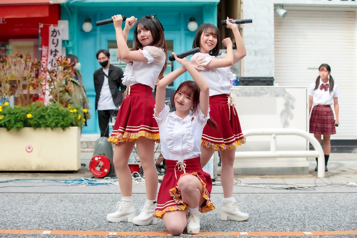 琉球アイドル　ミニスカ 