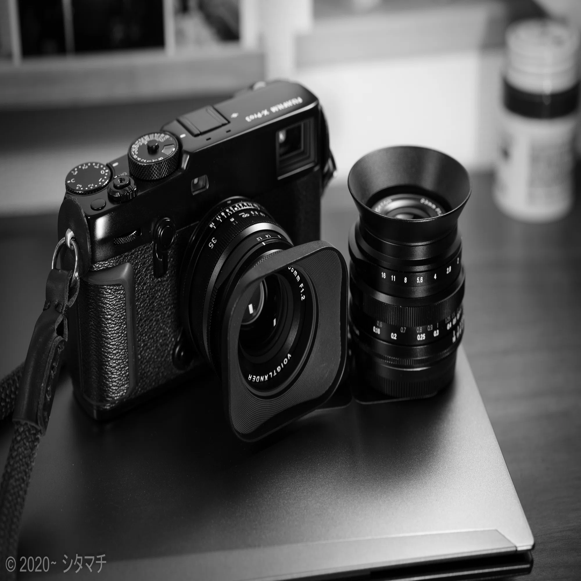 xpro3 + フォクトレンダーでフォクソ笑んだー｜シタマチ記録保存館