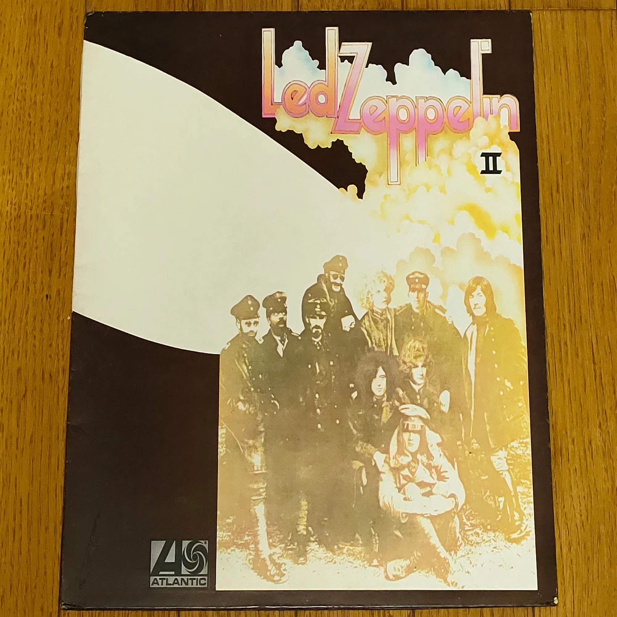 Led Zeppelin Ⅱ】(1969) アナログ盤で辿ってみたZEPⅡ妄想記｜よっしー