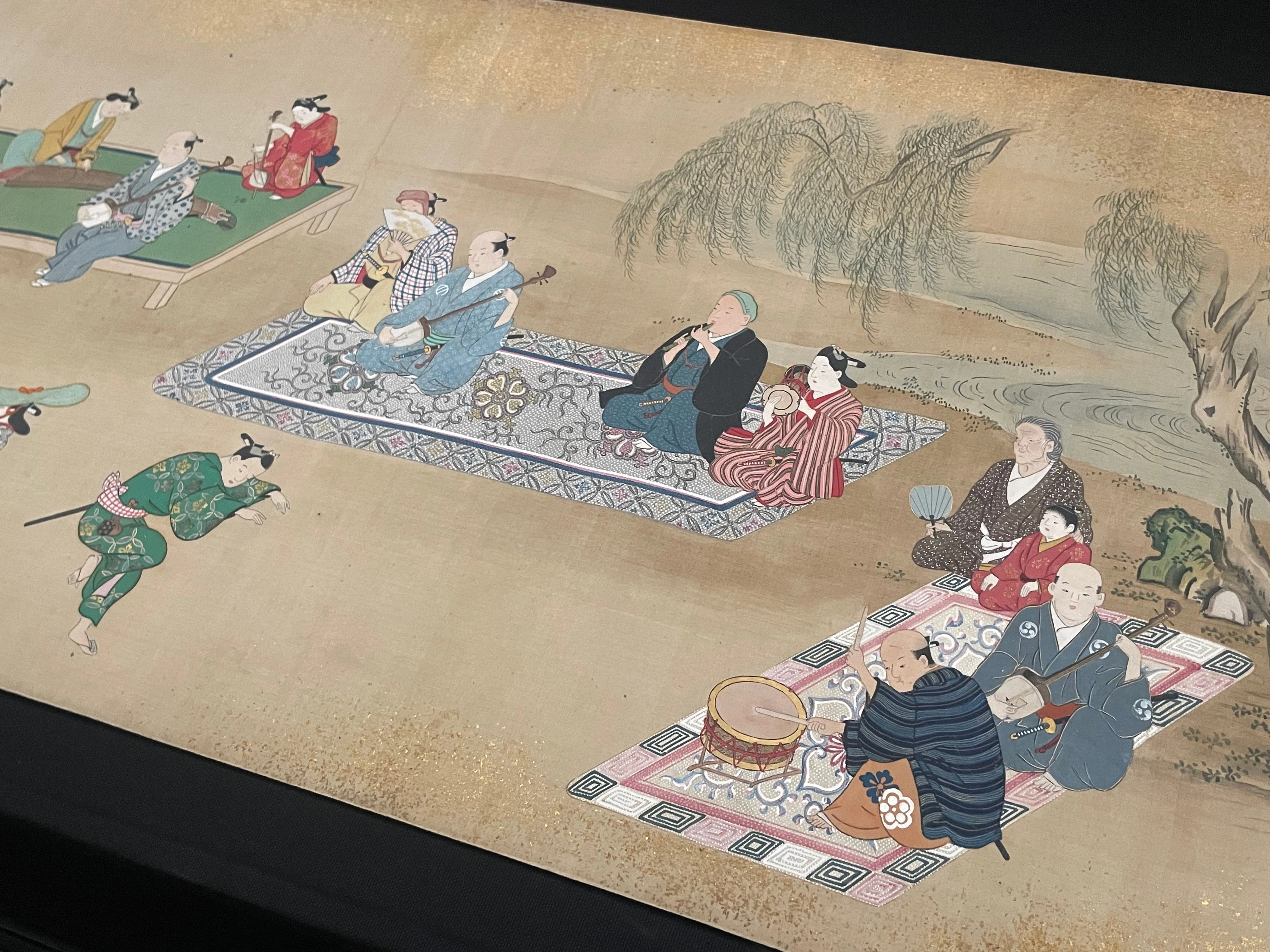 浮世絵の元祖・菱川師宣の、盆踊りを描いた『風俗図巻』｜かわかわ