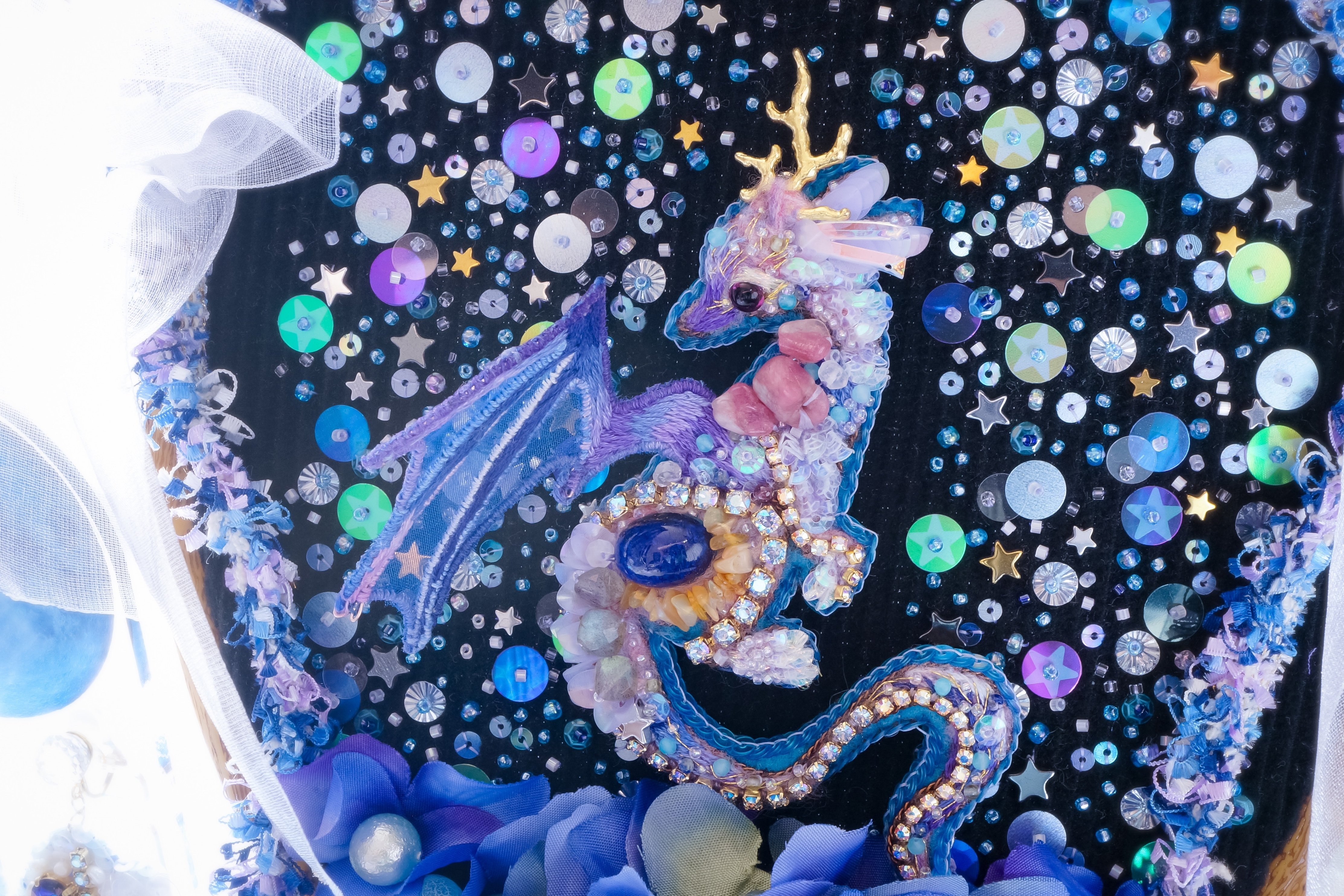 メルクストーリア　ぶらさがり緑精　イヤリング 夏星を寿ぐ、ドラゴン】イヤリング＆装飾枠付きブローチセット