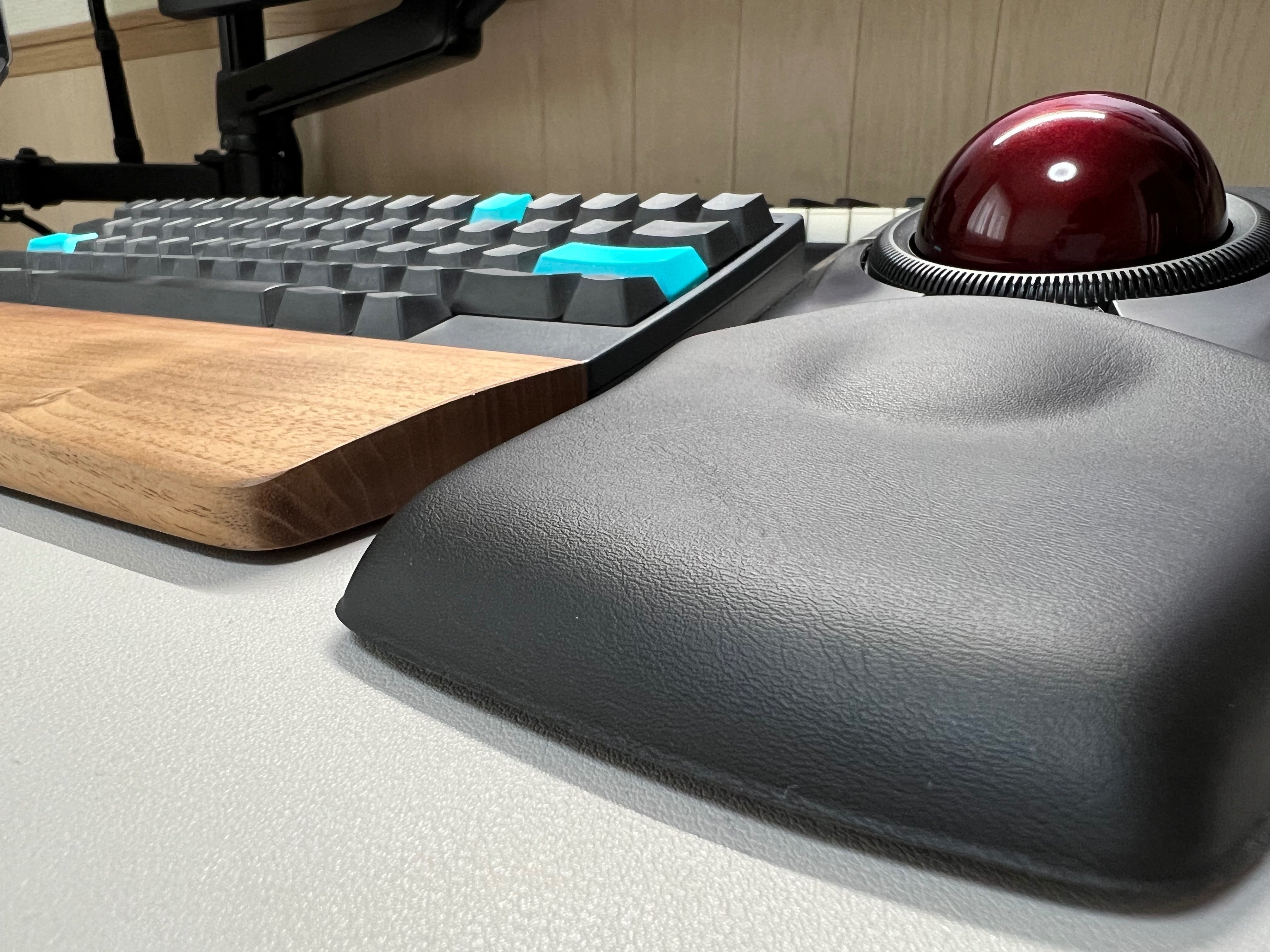 HHKB Professional HYBRID ロジクールマウス セット HHKBを買ってから一年半くらい経ったのでnoteに書いてみる｜KK