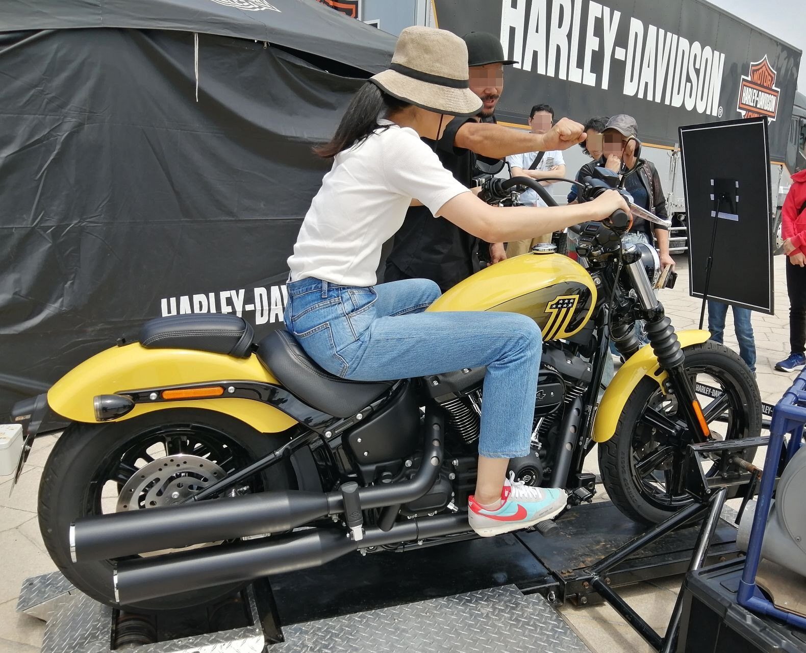 Harley-Davidson 写真集 ハーレー集結！ 苫小牧｜やぶ悟空