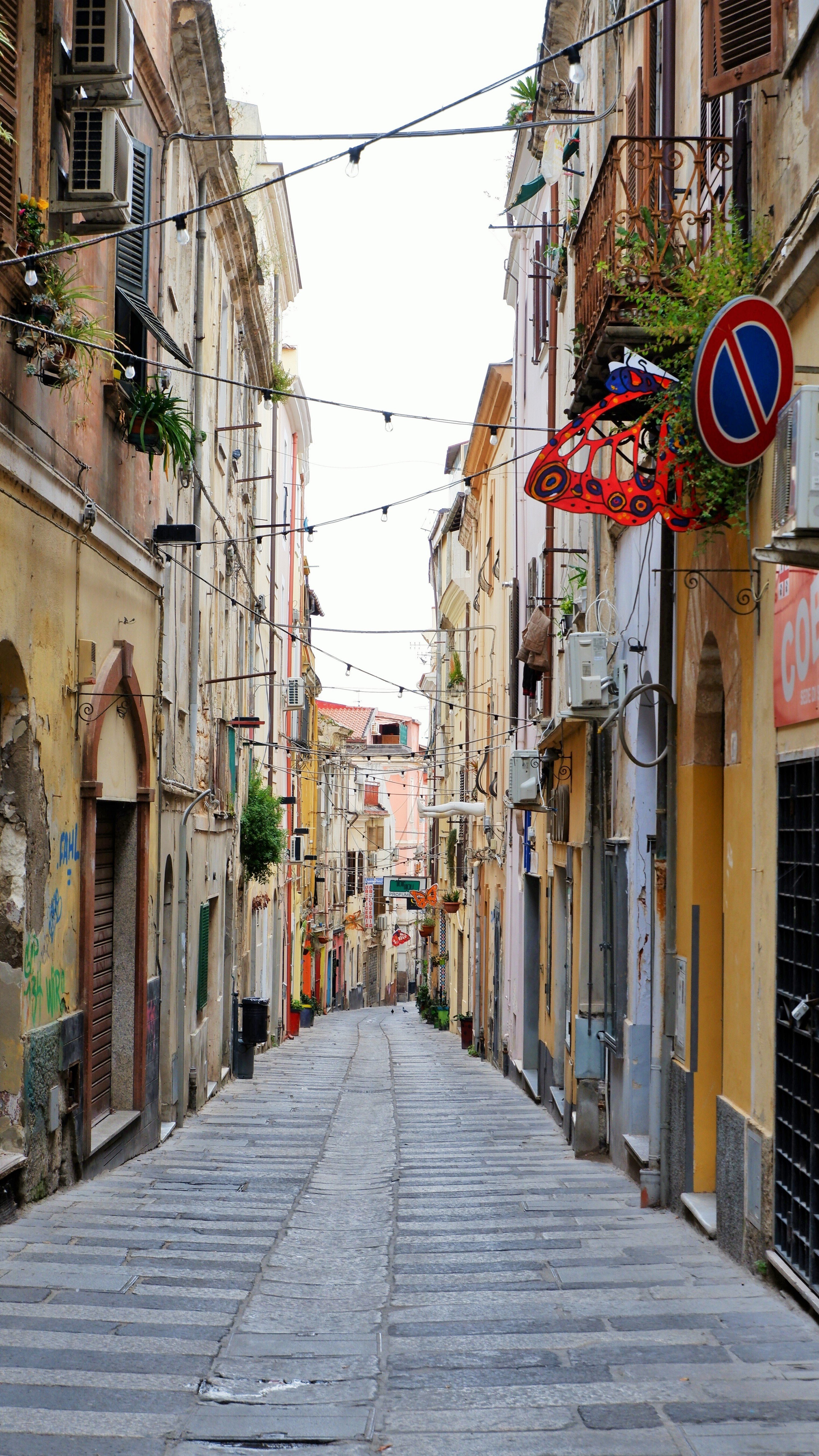 🇮🇹素朴なサルデーニャ島第二の町サッサリ｜Under The Sun