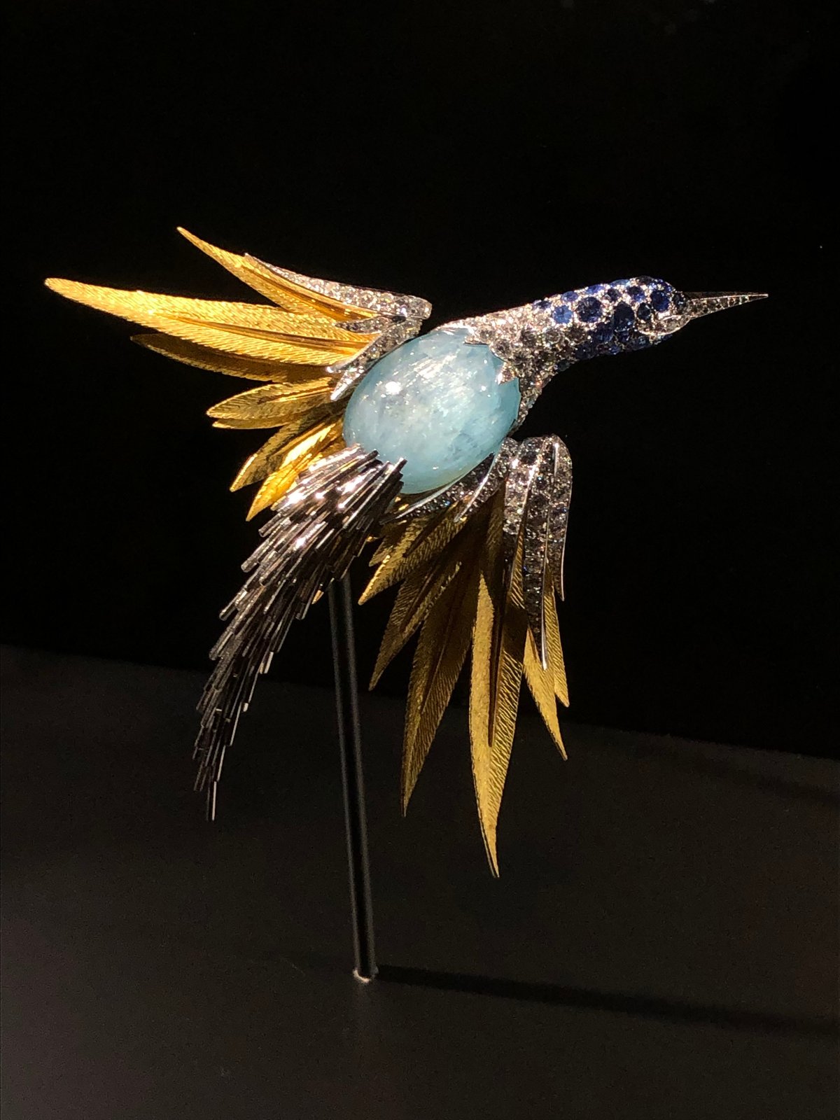 インターメディアテク特別展示『極楽鳥』｜さと 