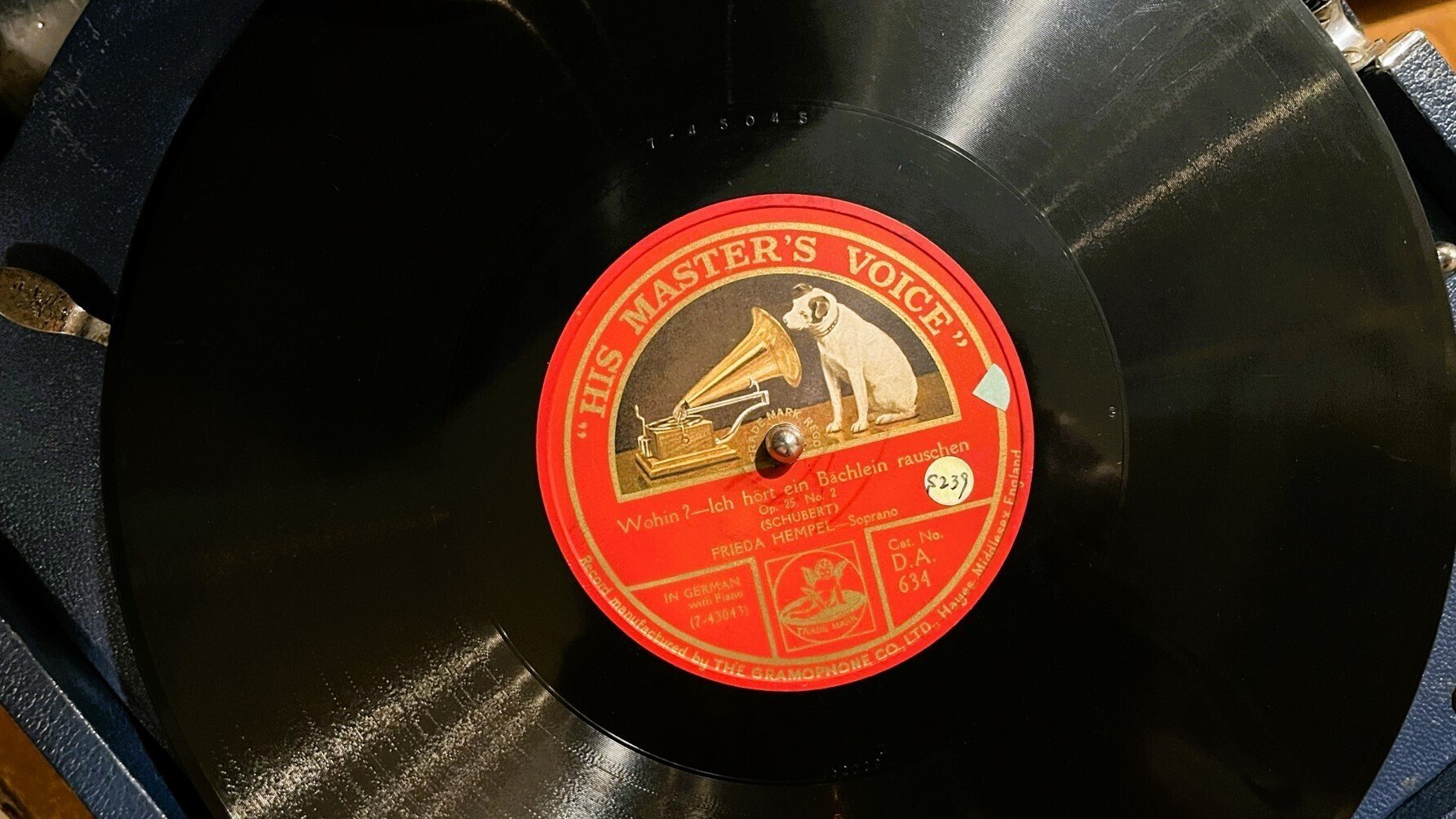 フリーダ・ヘンペル シューベルト『どこに？』（「美しき水車小屋の娘