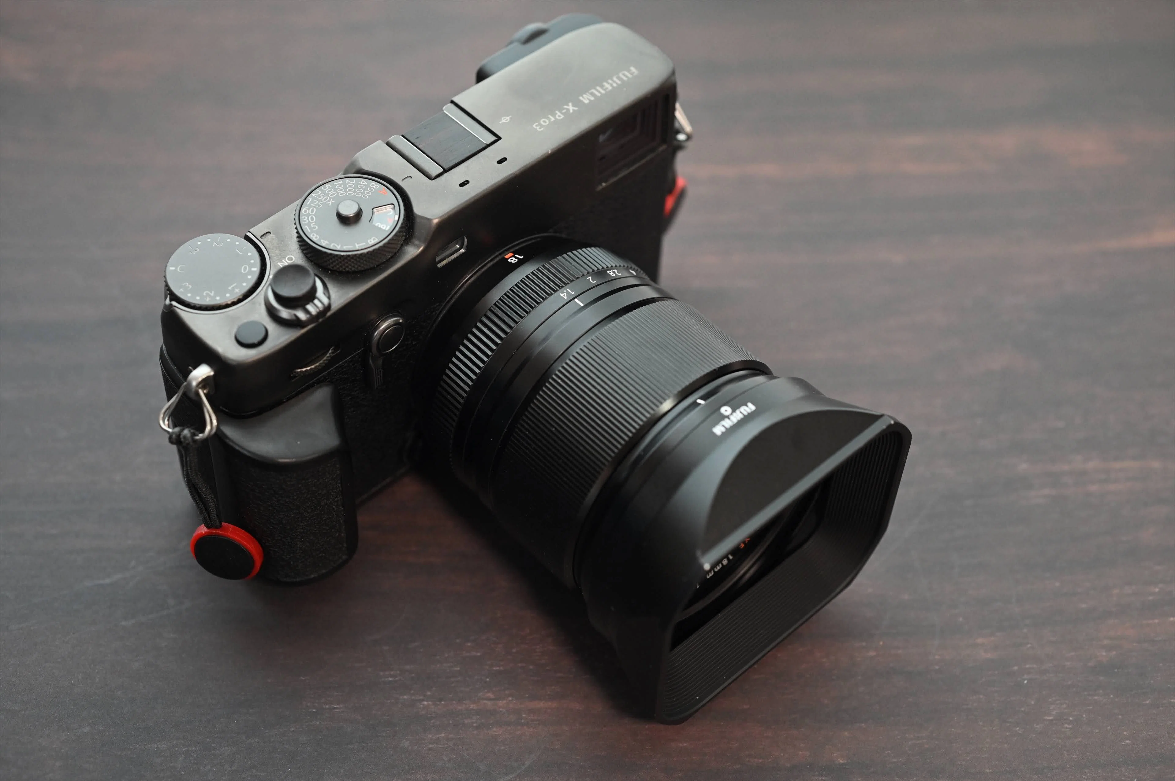 外観美品　動作未確認　x-pro1 xf18mm f2 FUJIFILM The Fujinon XF 18mm F2.0 R Lens Review For The Fuji X-Pro1