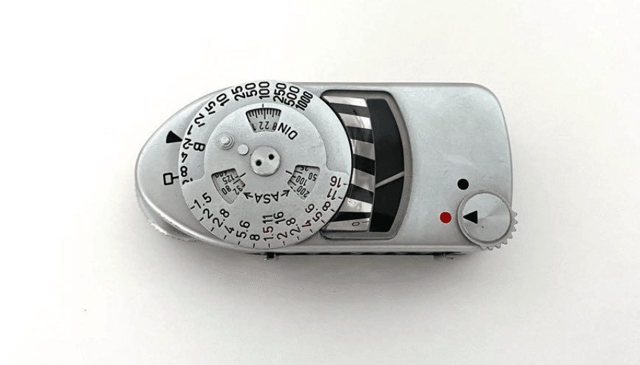 Leica Meter MR Black Paint – FLASHBACK CAMERA