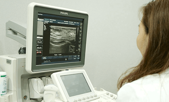 韓国整形　NANA美容外科　胸　検診　エコー検査　超音波検査