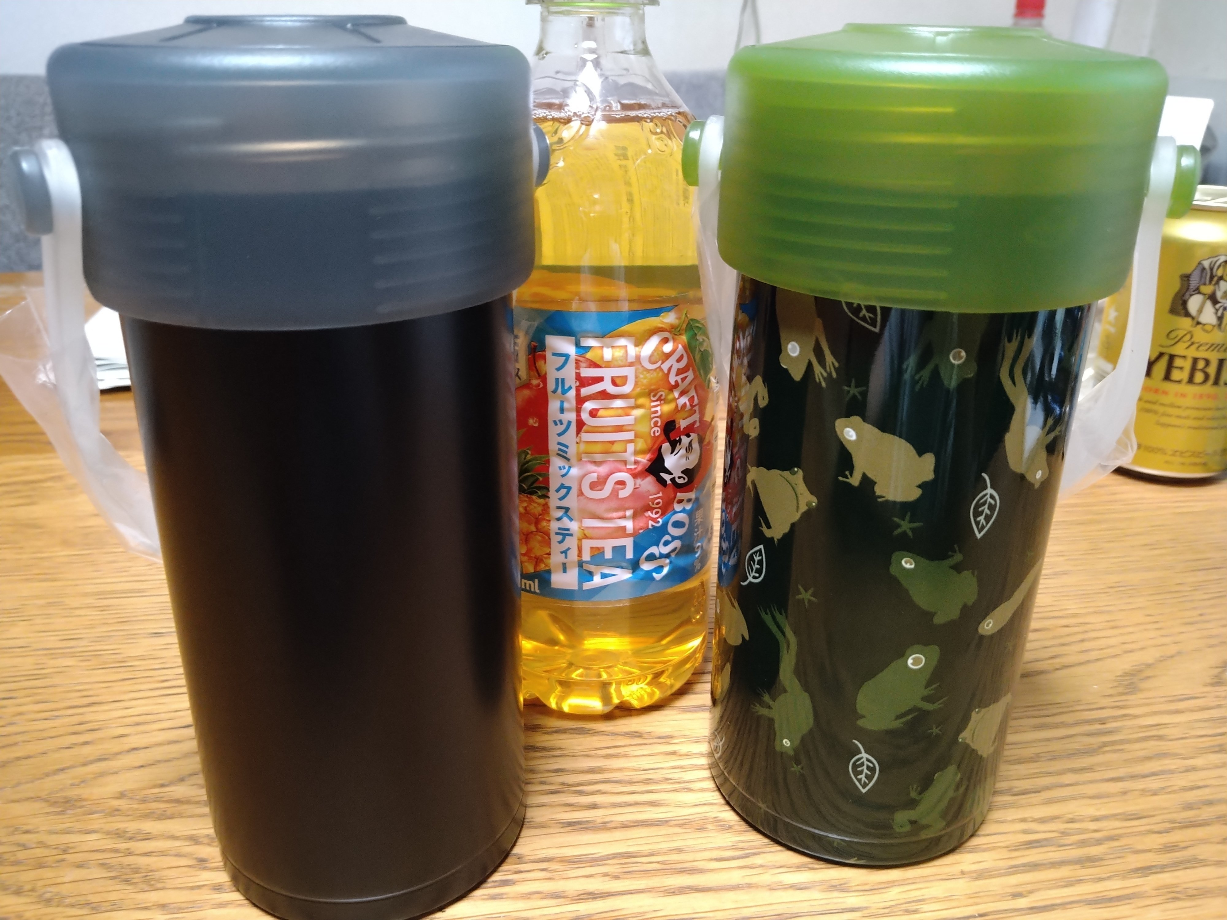 ワークマン　ペットボトルホルダー　33本 Workman New Product for 2025] It's like a water bottle! The