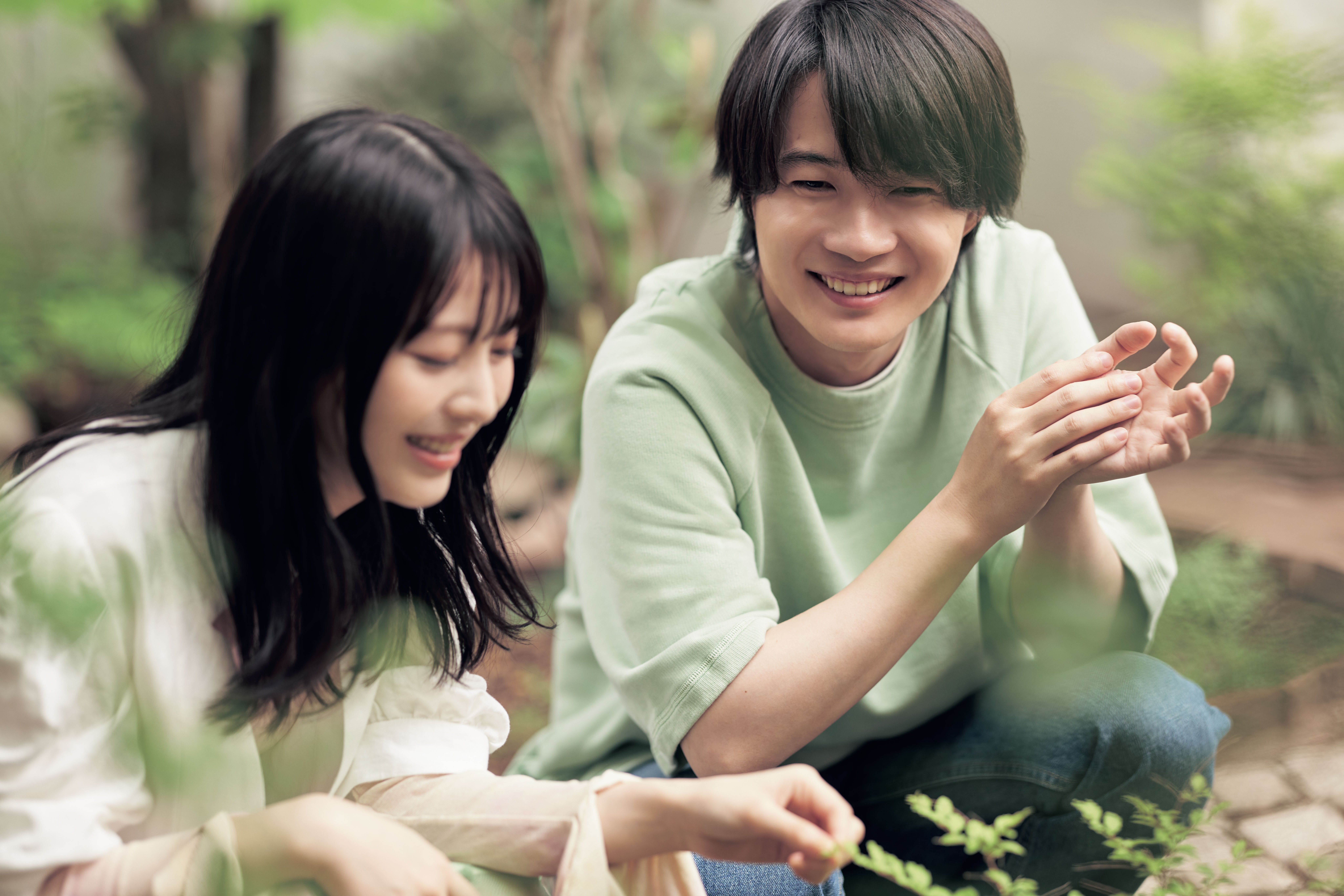 らんまん』後半ポスター公開 万太郎（神木隆之介）＆寿恵子