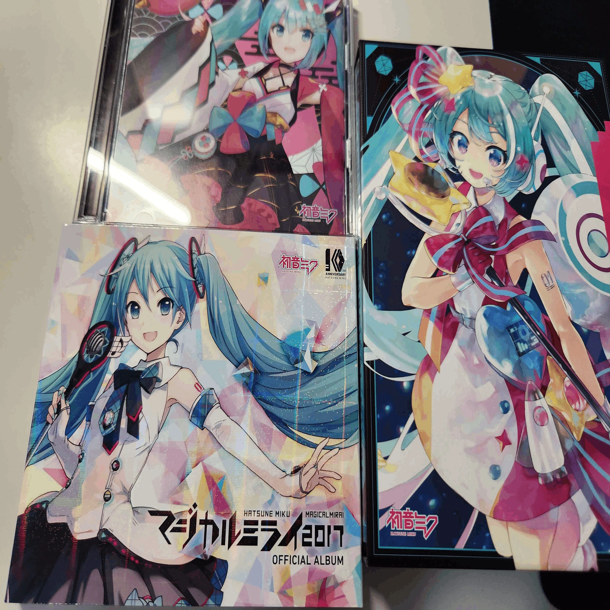 雪ミク、マジカルミライの歴代CD集めたい！｜Rayer