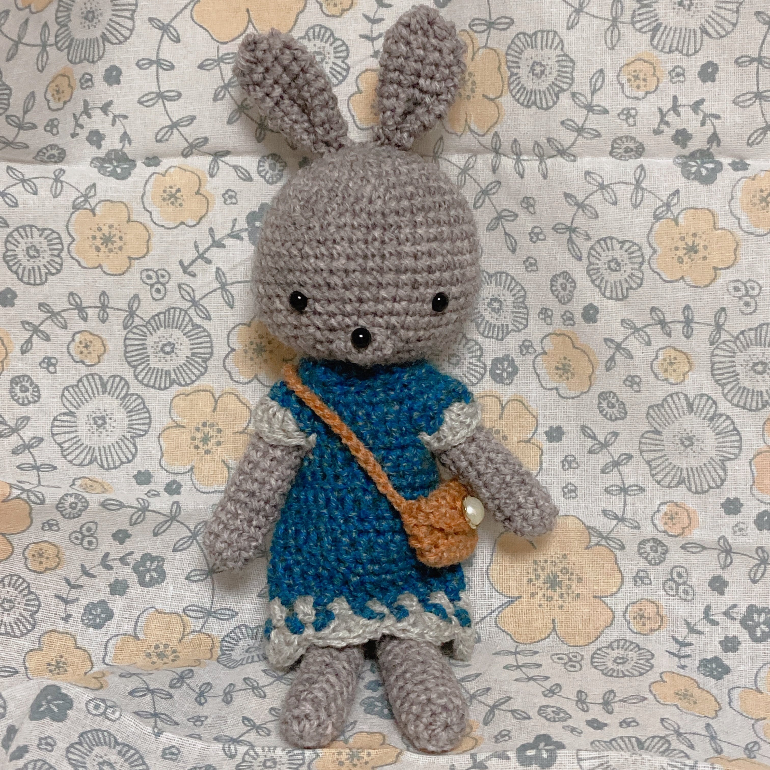 大人だって欲しいもんは欲しい！あみぐるみできせかえ人形を作る｜海原