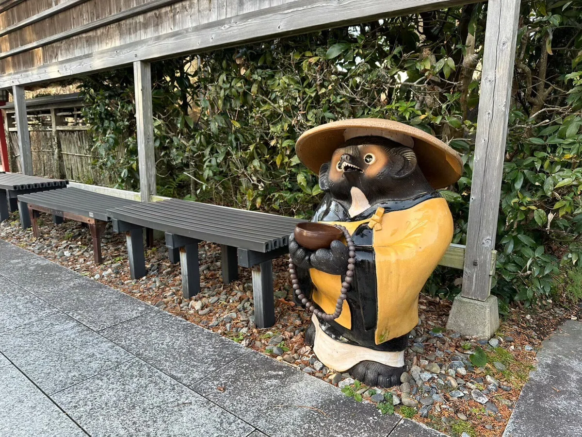 たぬきの置き物