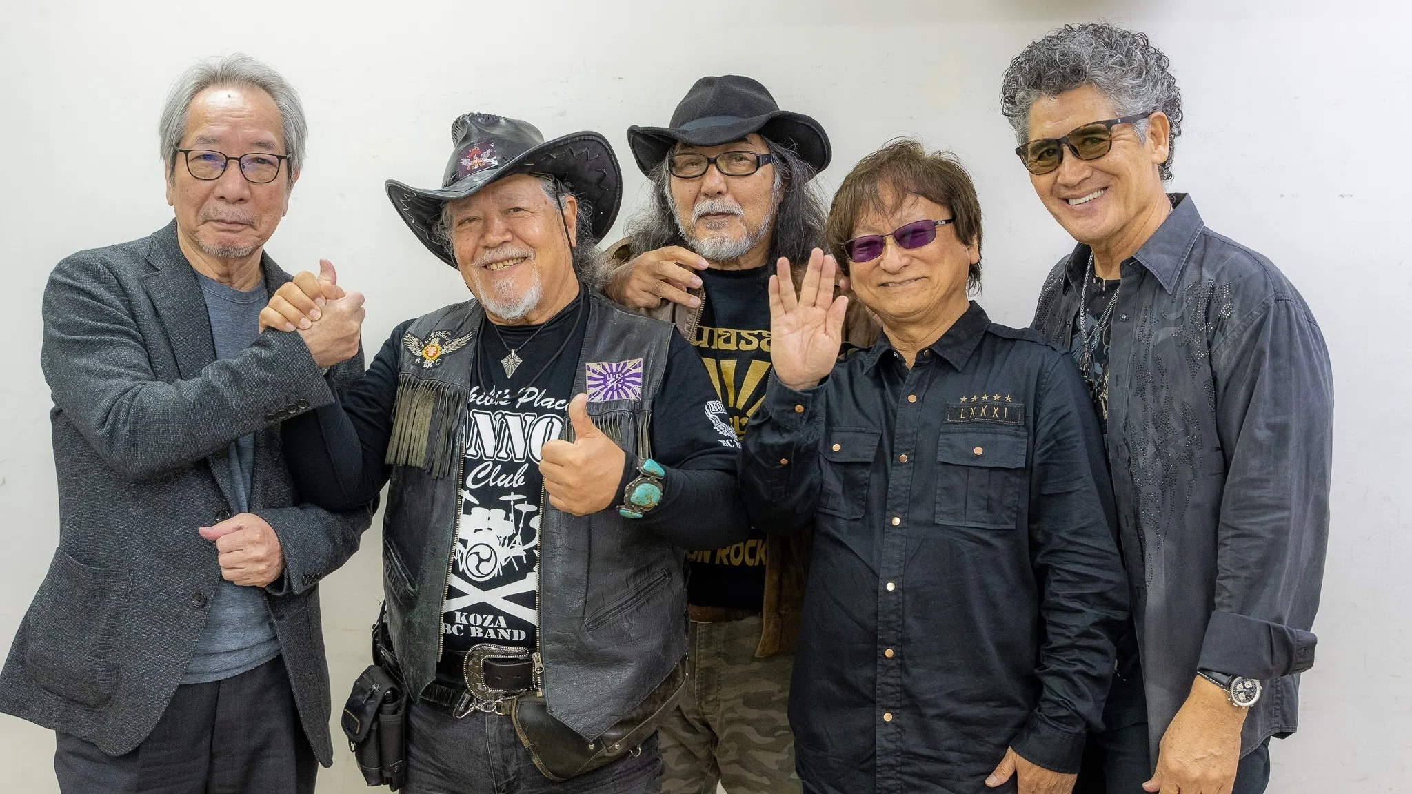 沖縄の伝説のロック・バンド「紫」に聞く 