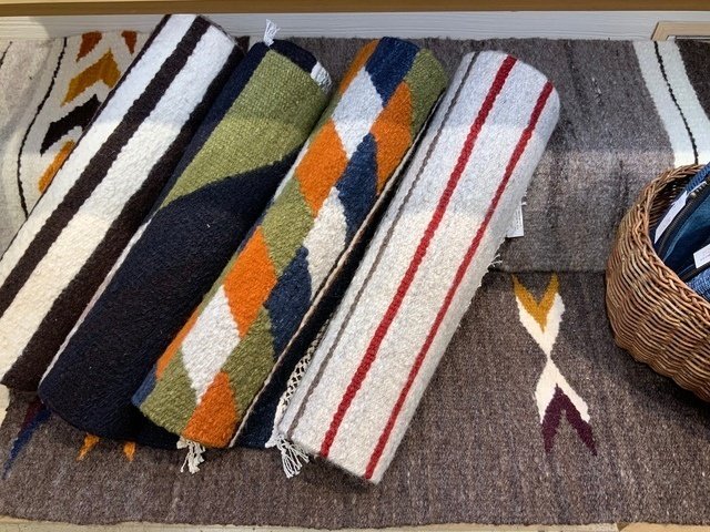 倉敷本染手織研究所の仕事」阪急うめだ本店くらしのギャラリー｜くらし