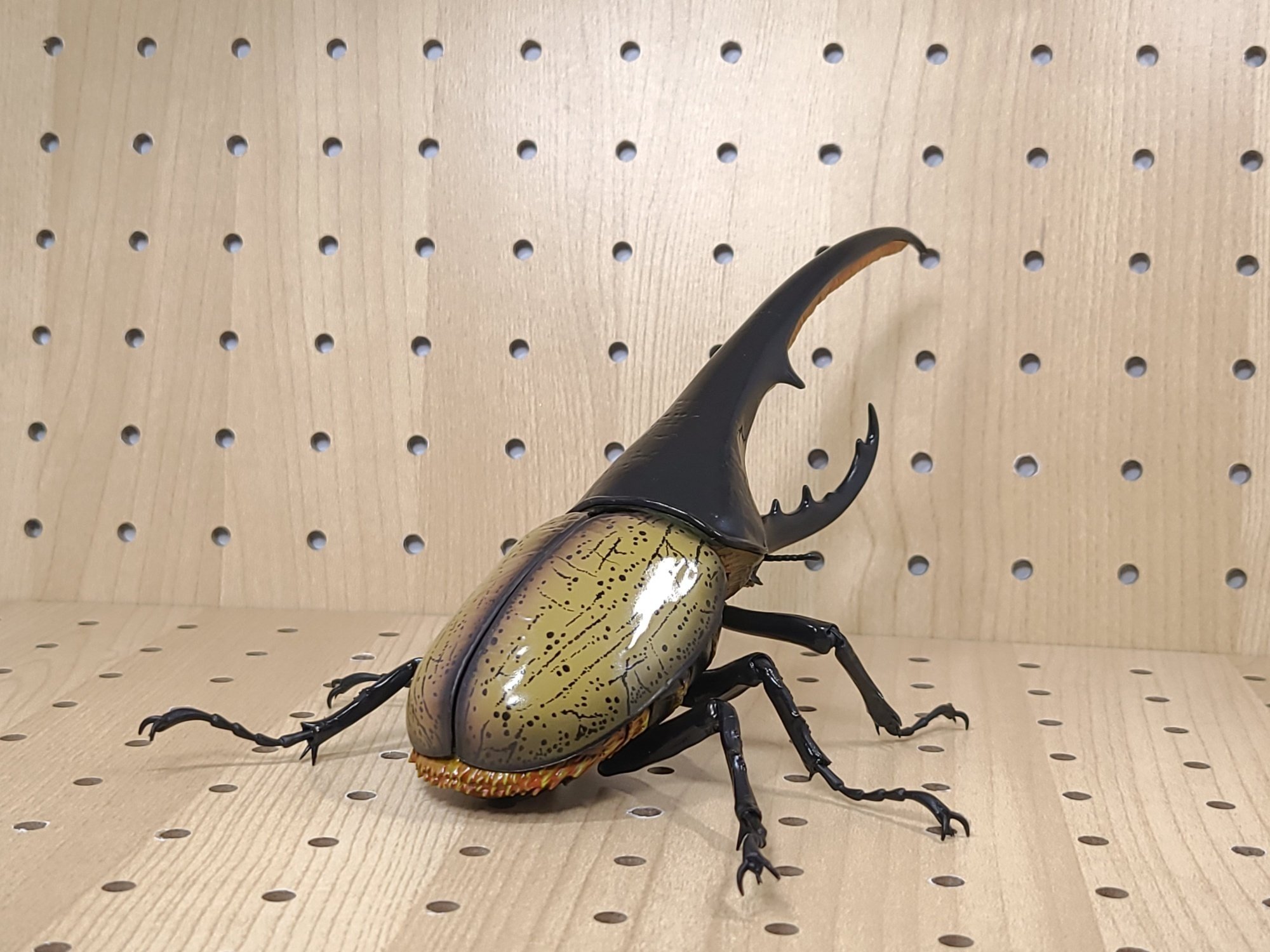 いきもの大図鑑プレミアム ヘラクレスオオカブト レビュー｜ウンウン