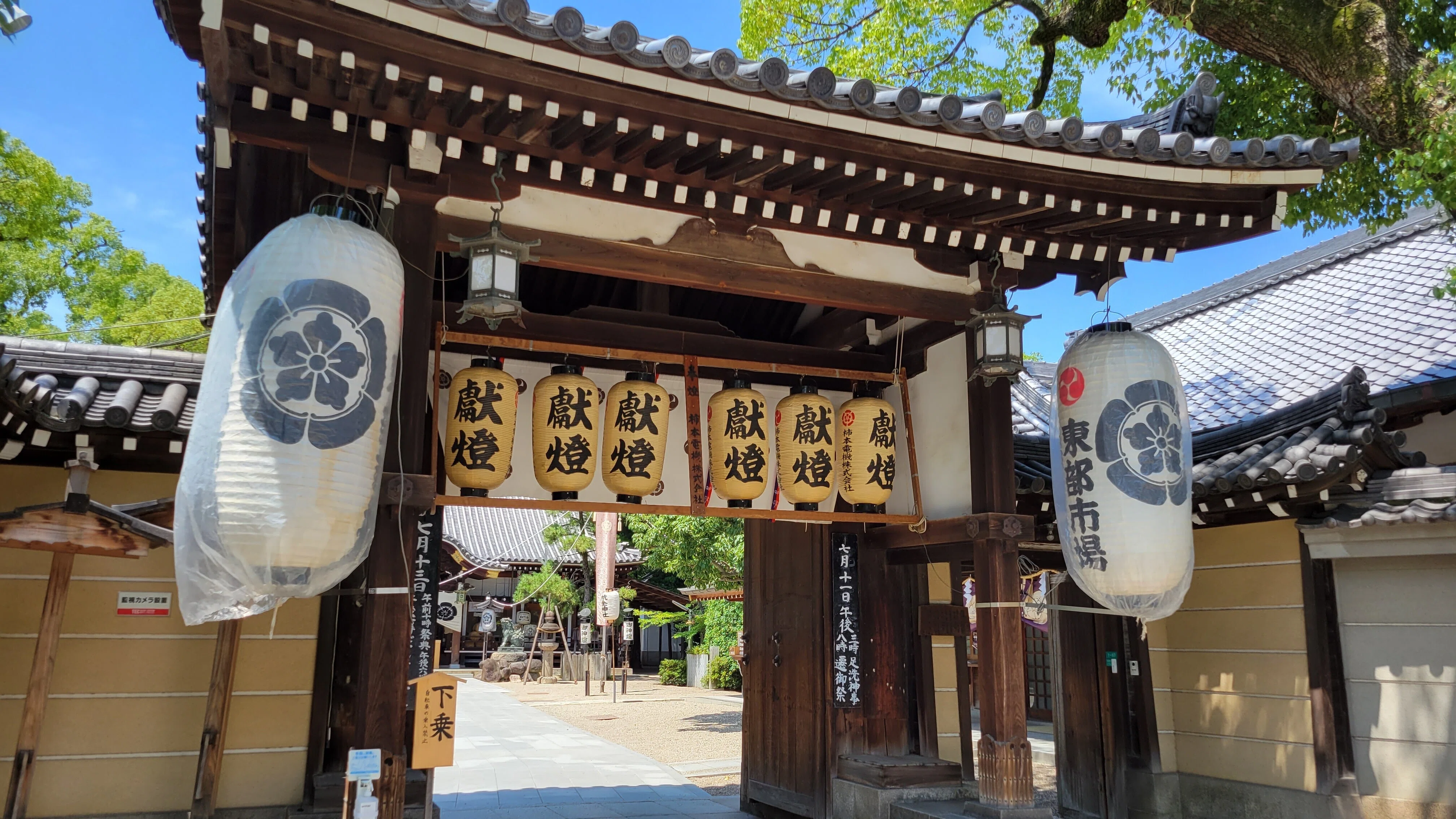 大阪・杭全神社(くまたじんじゃ) 夏まつり準備｜藤井靜子