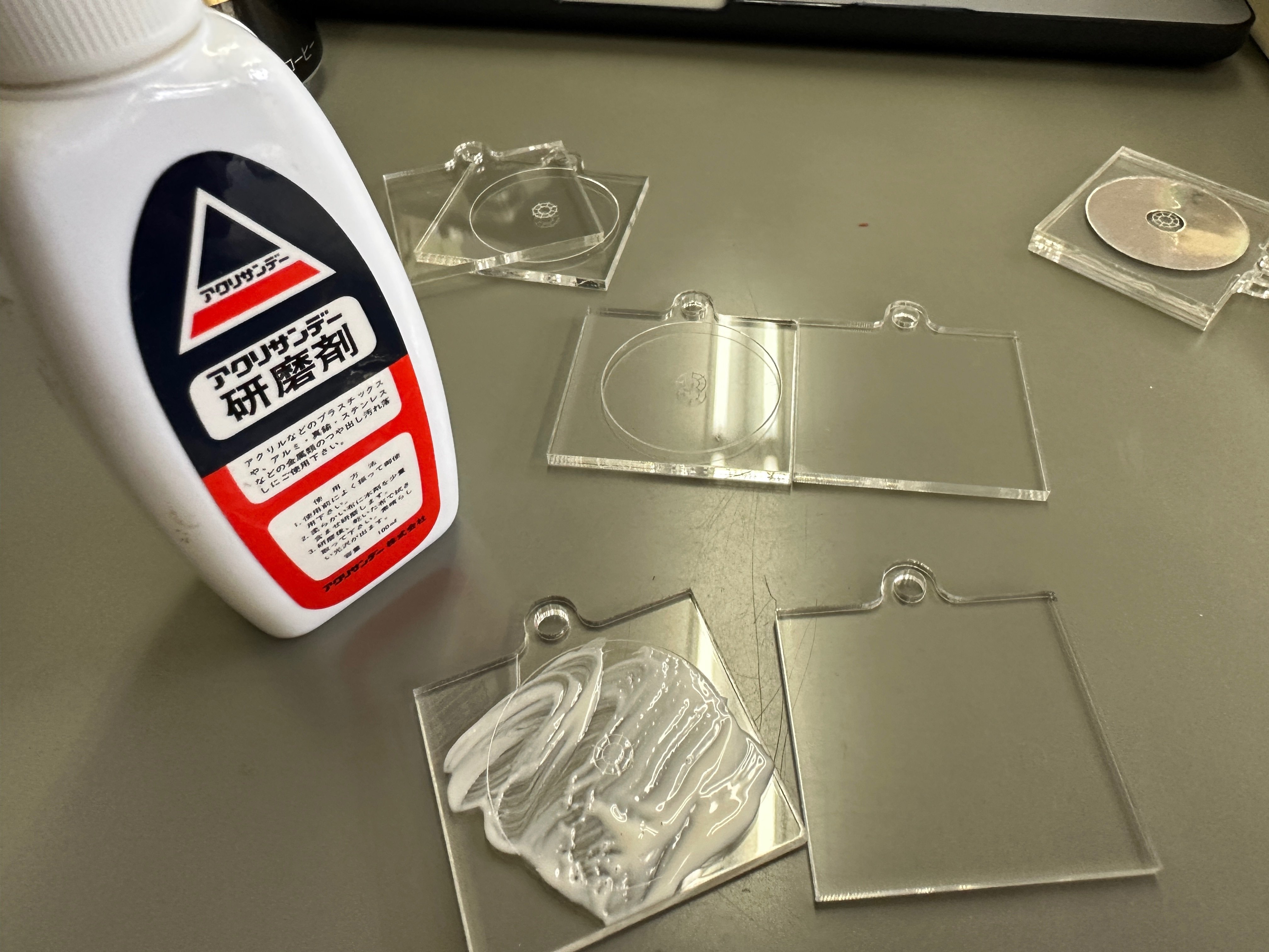 CD風キーホルダーオーダーページ タイポグラフィを勉強して、CD風キーホルダーを作った話｜千葉