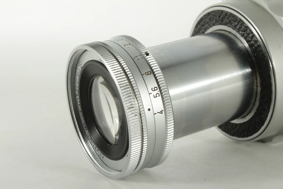 Leica Elmar 90mm F4｜フリッパーズ・ガイド