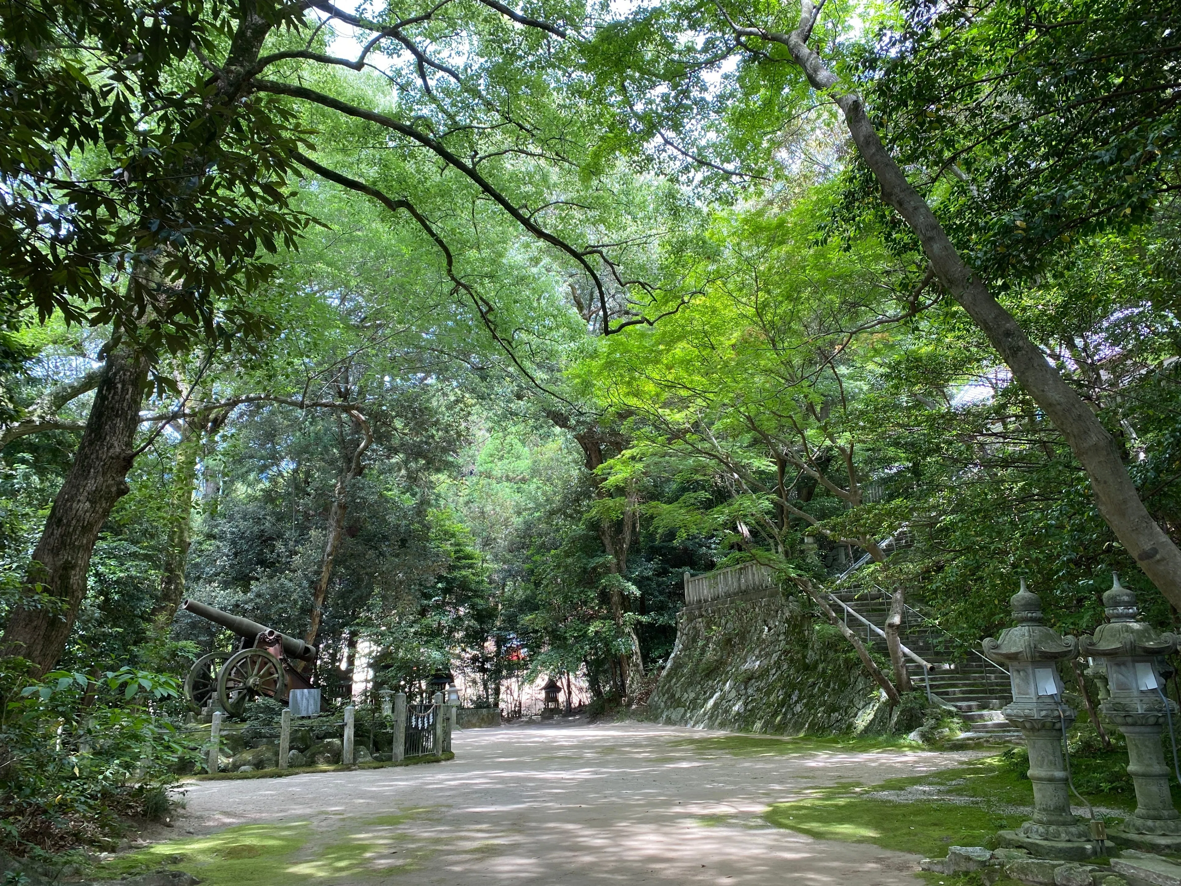 葛木坐火雷神社（笛吹神社） ＜天香山命を祀る＞｜JINJIN