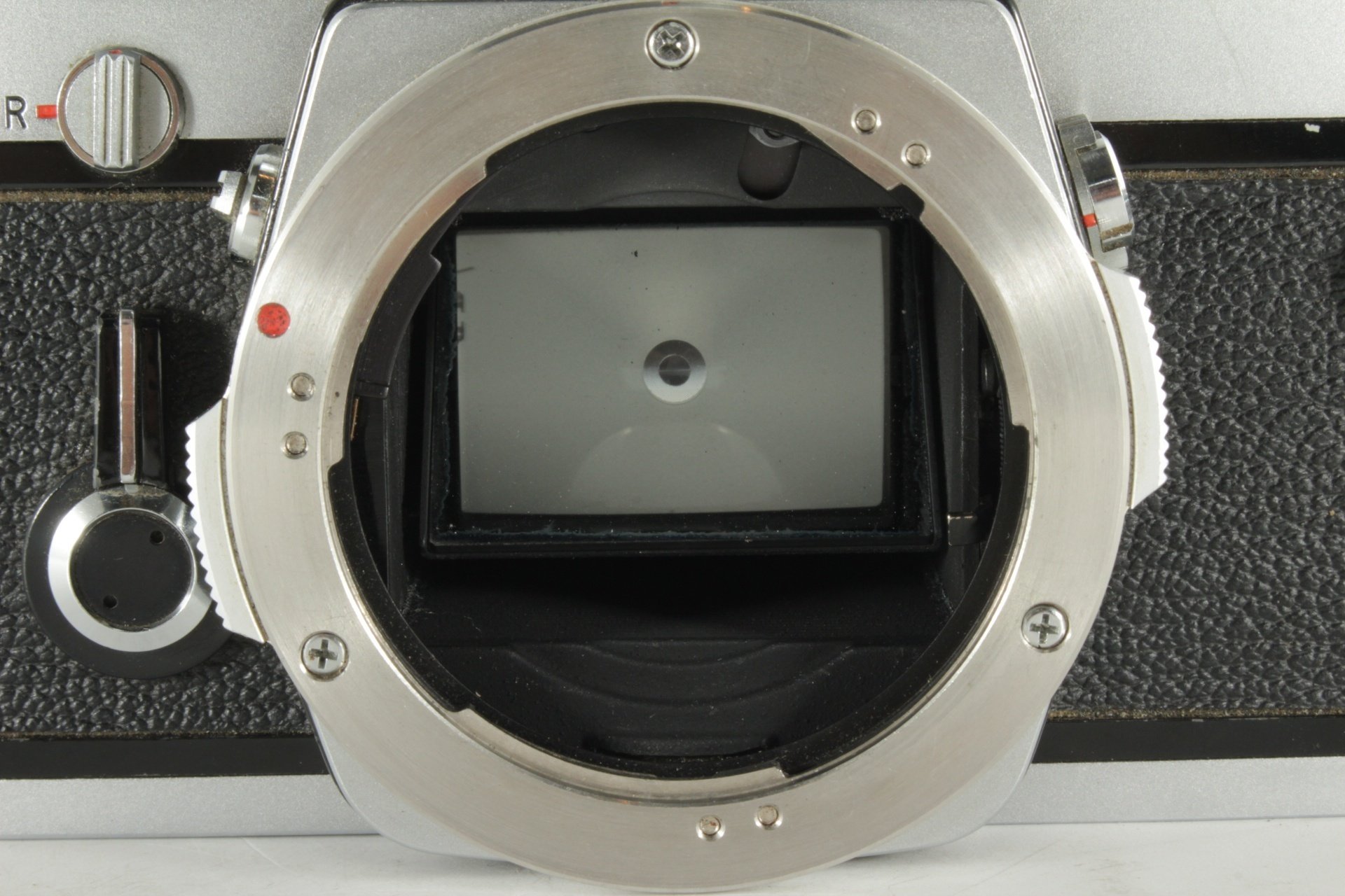 OM SYSTEM OM-1 レビュー｜高画質を引き出す二本の最適解標準