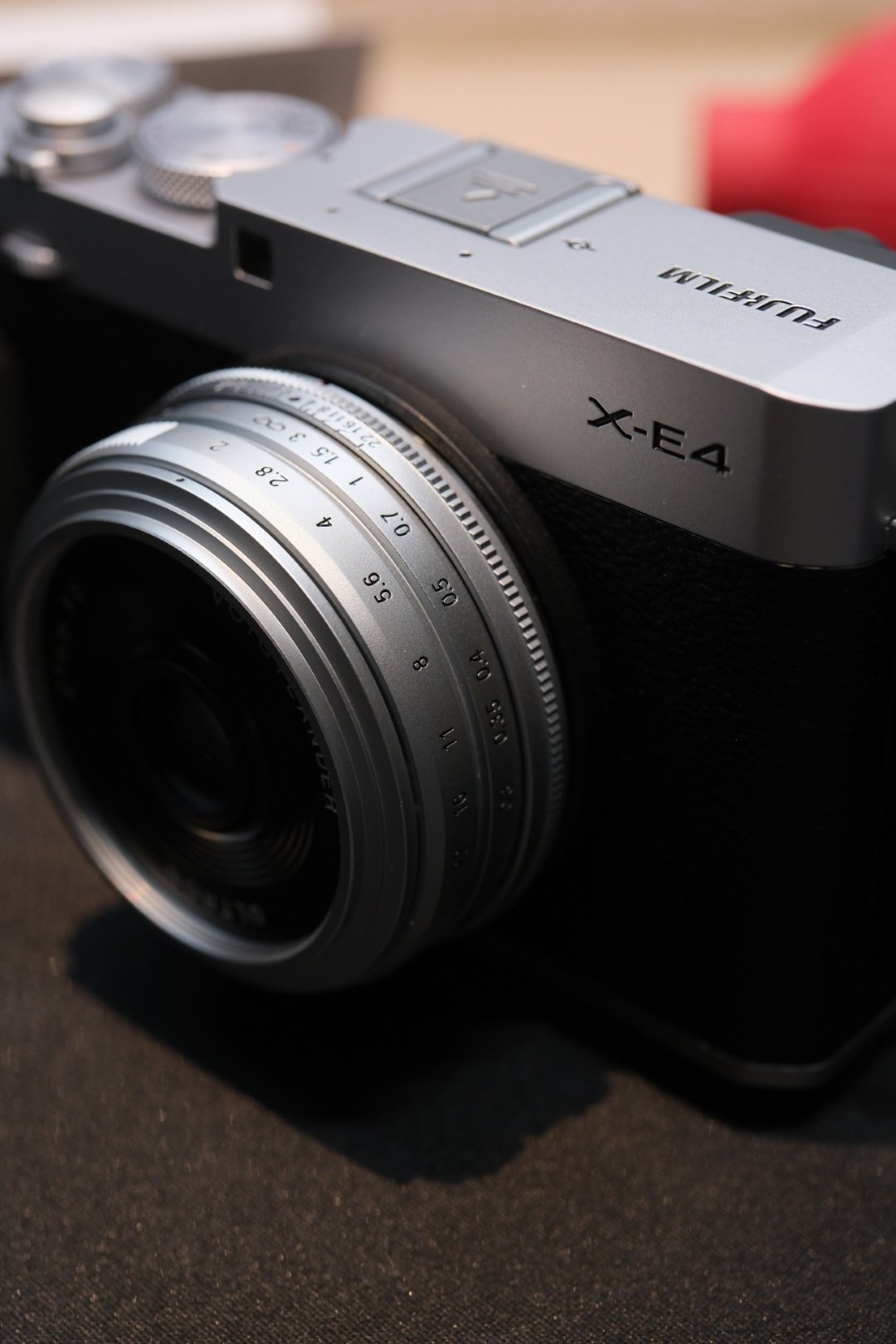 レンズフードについて』 CANON EF40mm F2.8 STM のクチコミ