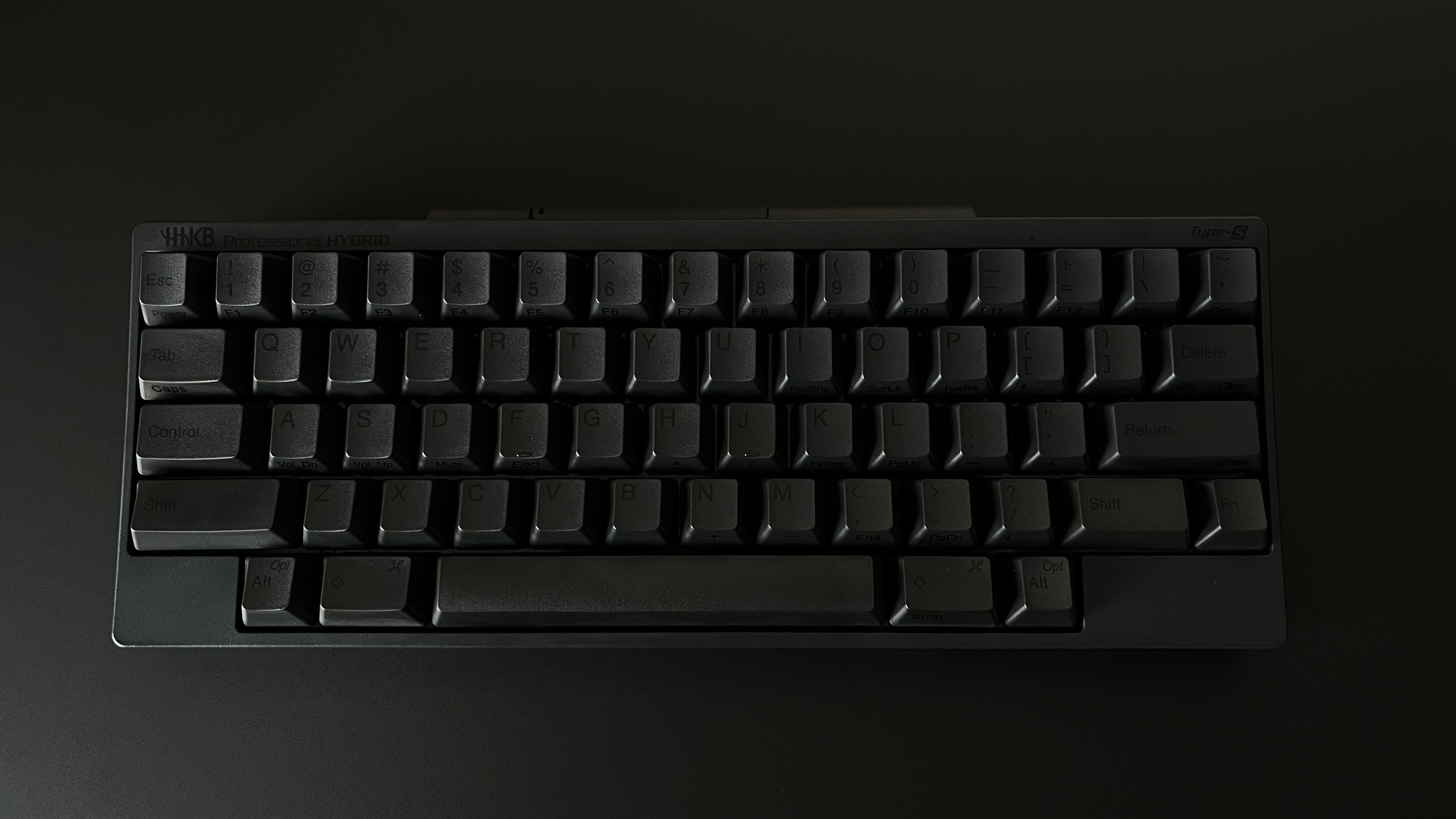 ついに購入!至高のキーボード「HHKB」レビュー|ガジェフィット ついに購入!至高のキーボード「HHKB」レビュー|ガジェフィット