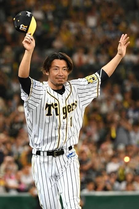 阪神タイガース　オリックスバファローズ　平野恵一　シャツ 岡田監督は“俺が助けてやる”という親父」“イチローに学んだオリ