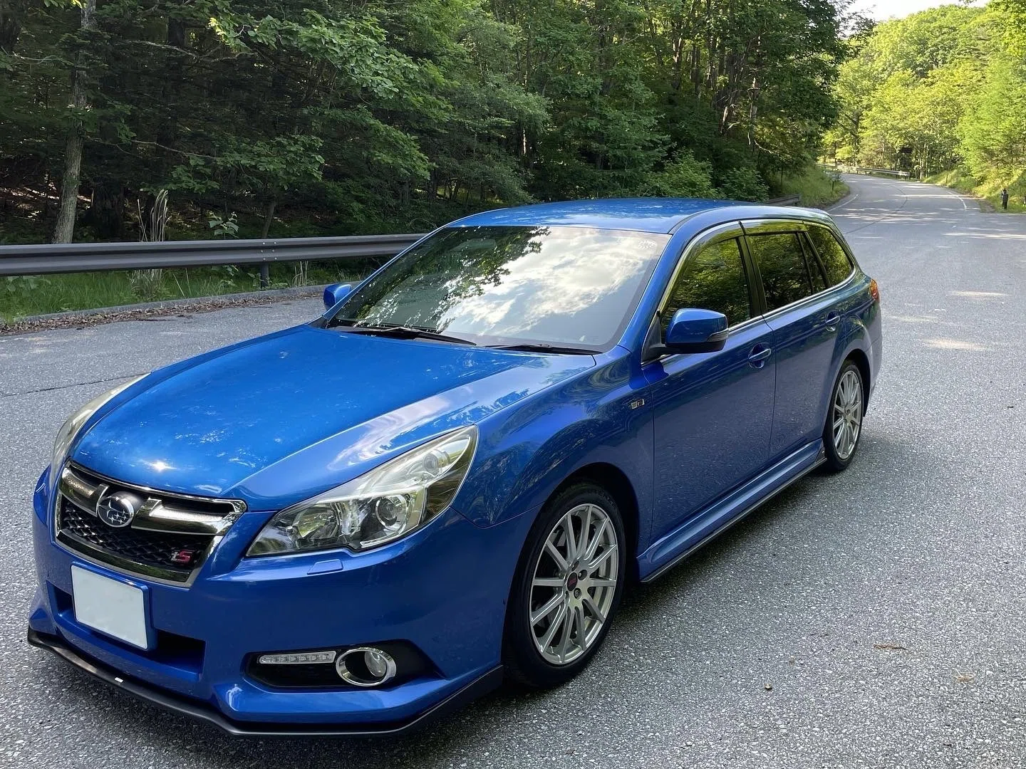 ボディカラーの「〜•マイカ」って、なんだ⁇|カー&モビリティメディア「car barn」/ SHINGO.naka