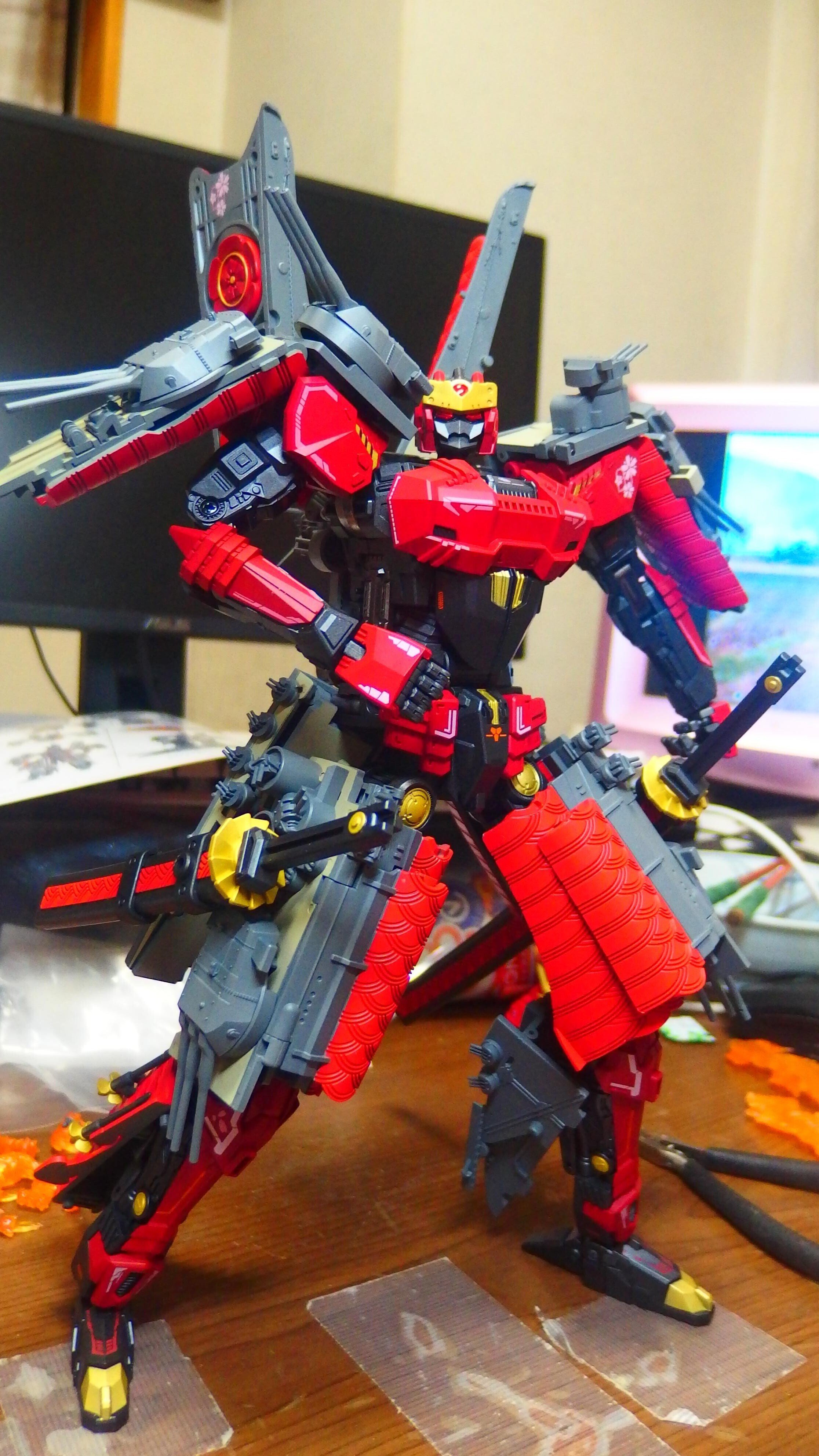 中国製の戦艦変形ロボット2体 中国製の戦艦変形ロボット2体 【公式通販】