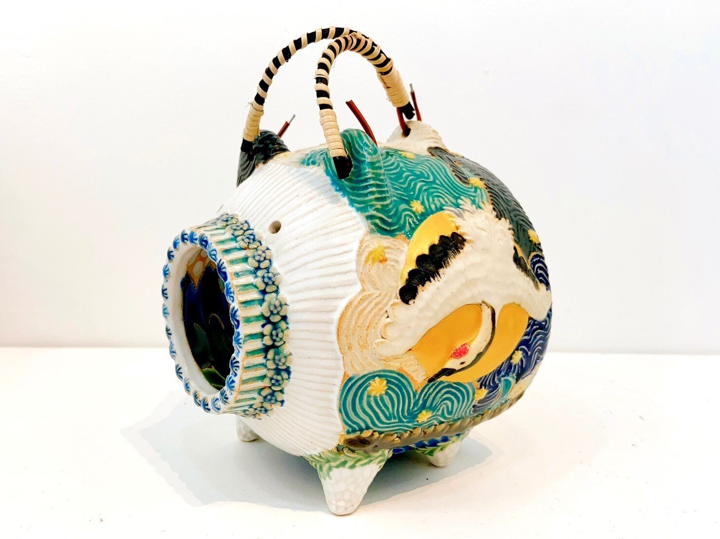 ヴィンテージ作家もの萬古焼威厳な姿で彫りが美しく芸術的な獅子