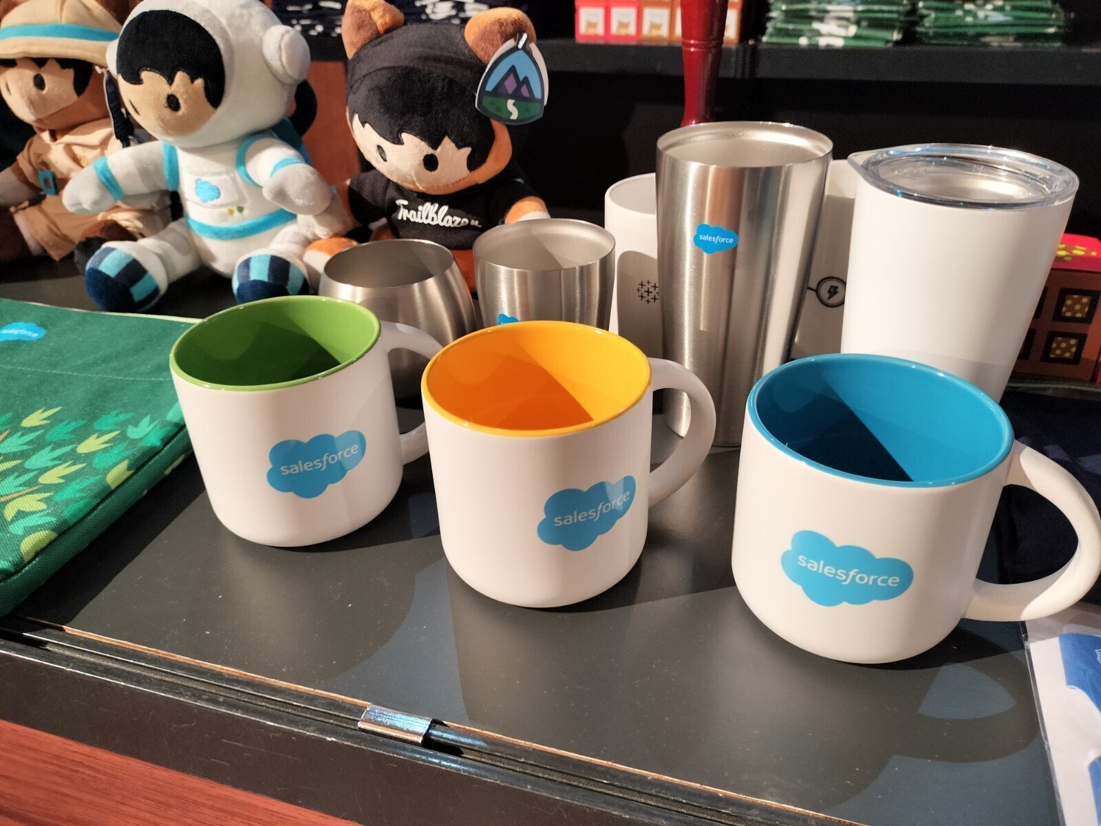 Salesforce World Tour Tokyo 2023 参加レポート|SHIFT Group Salesforce World Tour Tokyo 2023 参加レポート|SHIFT Group
