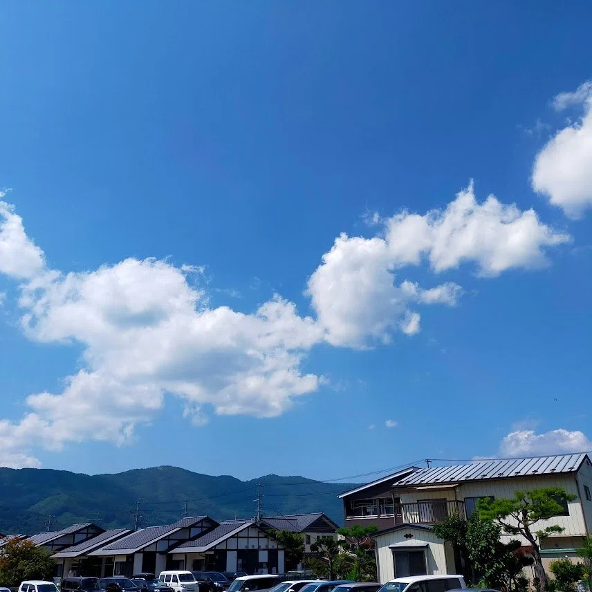 雲の会｜やどかり