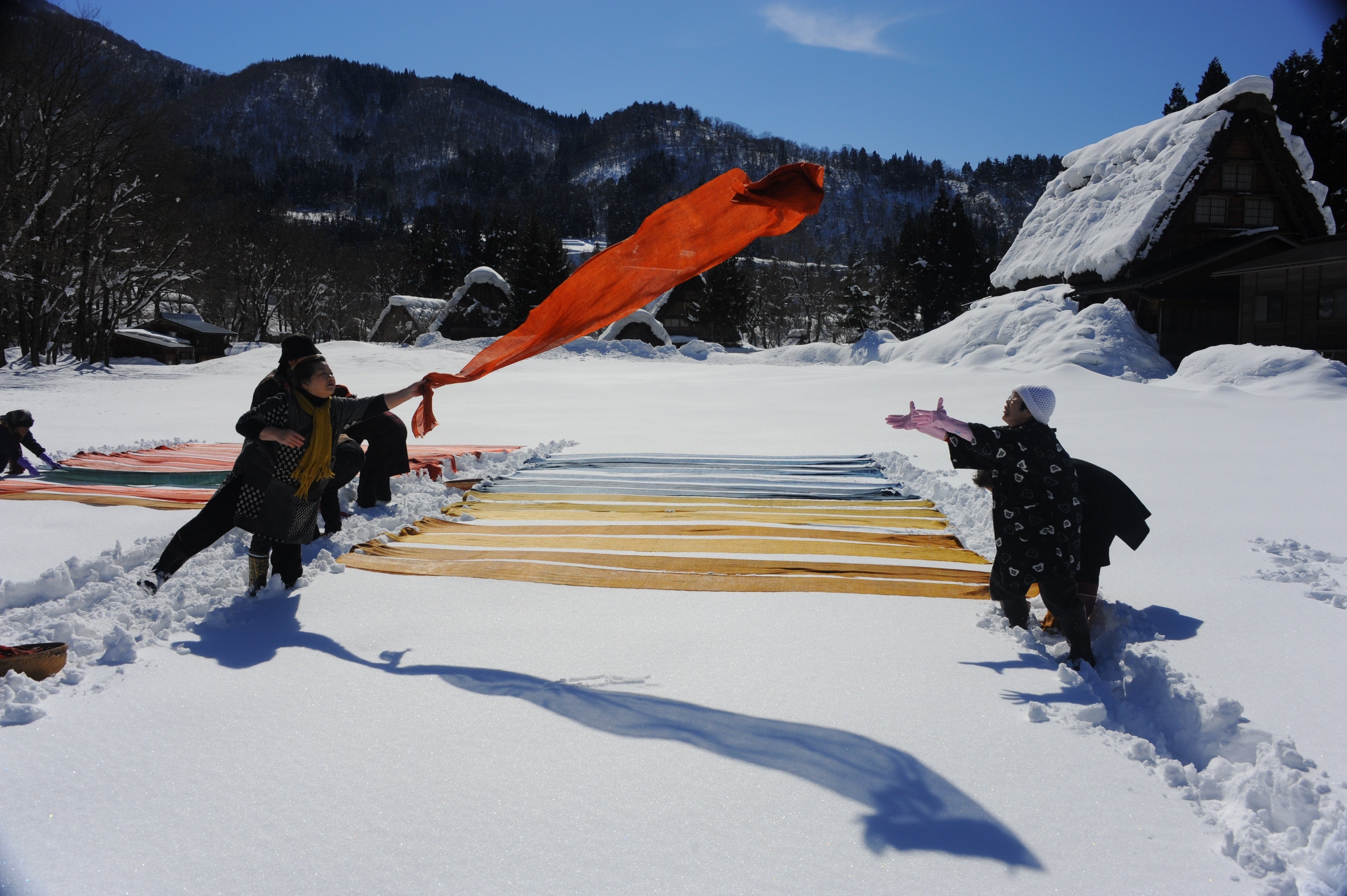 直子さんの草木染めバッグと布小物｜黒坂久実＠トヨタ白川郷自然學校