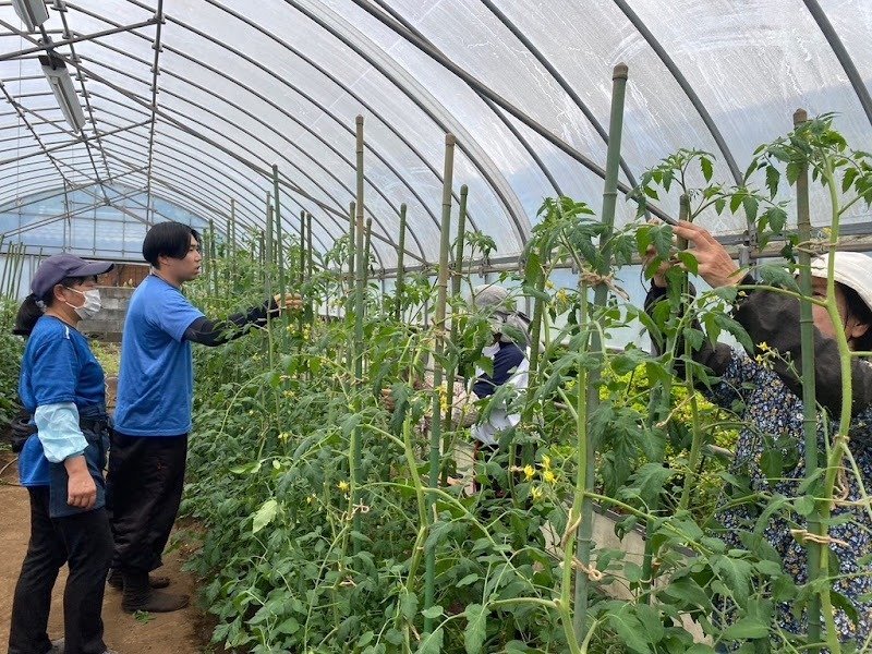 若い農家 農家の3Kイメージを覆す生産者たち】 世界一周から農家の道へ進んだ男