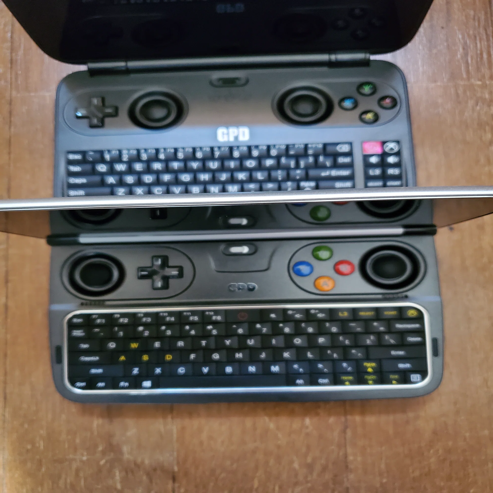 GPD win2 を入手｜葉月 陽