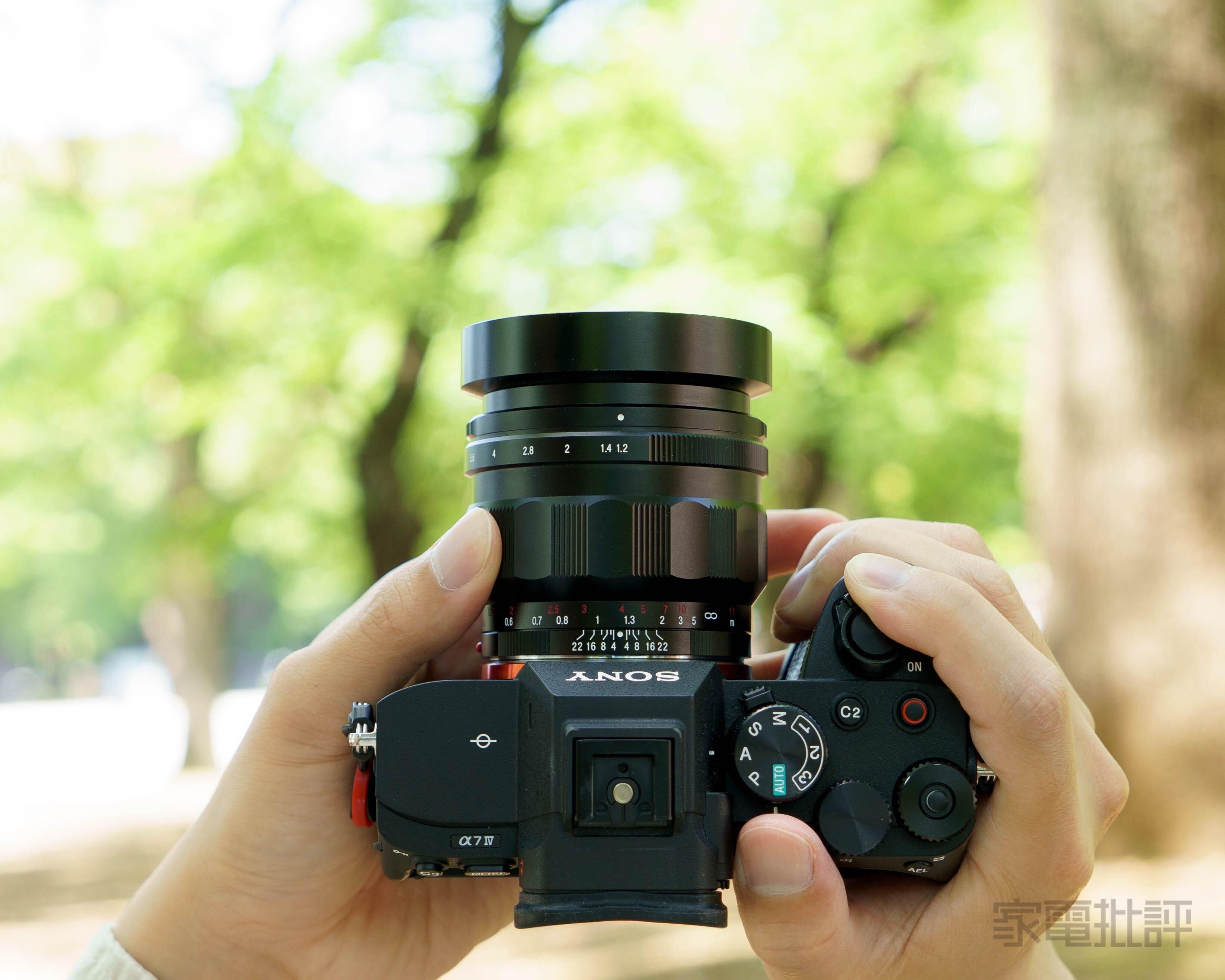 マニュアルフォーカスのススメ】 Voigtländer標準レンズレビュー