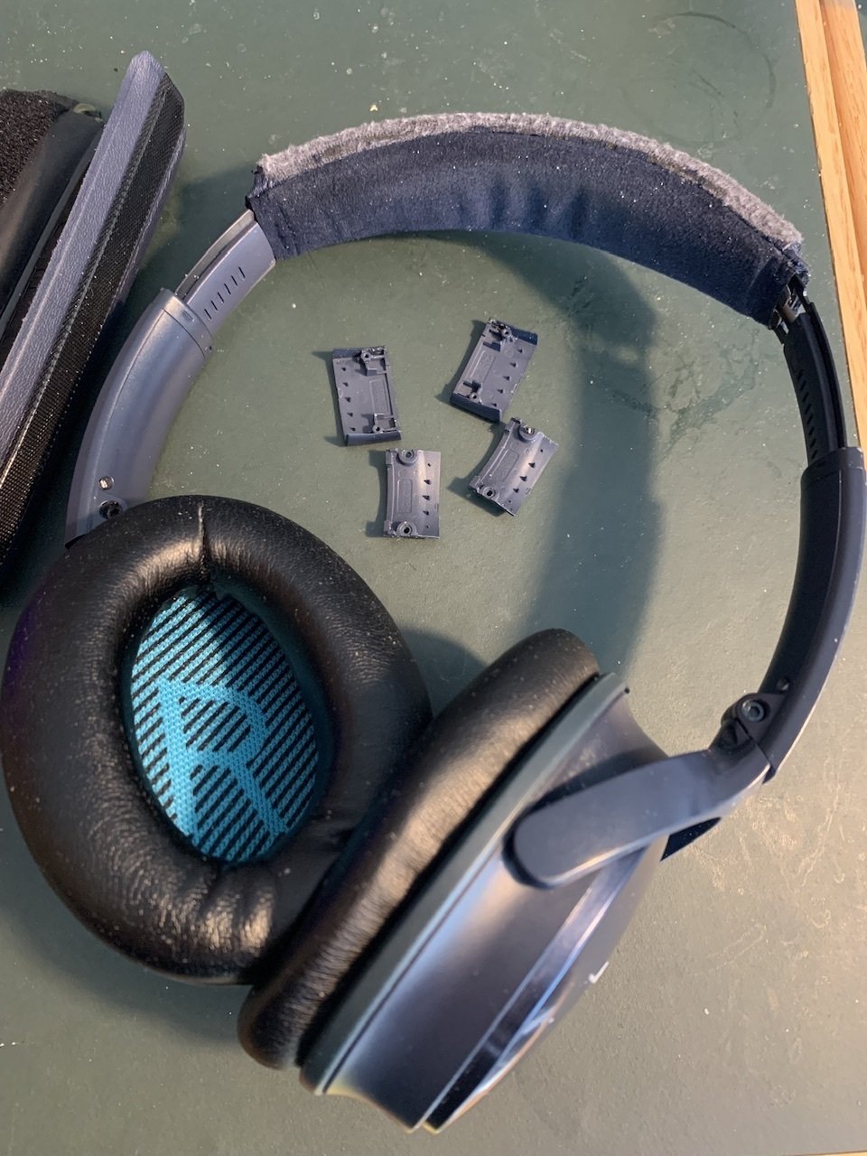 ノイズキャンセリングヘッドホンBOSE QuietComfort 35 IIの ノイズキャンセリングヘッドホンBOSE QuietComfort 35 IIの