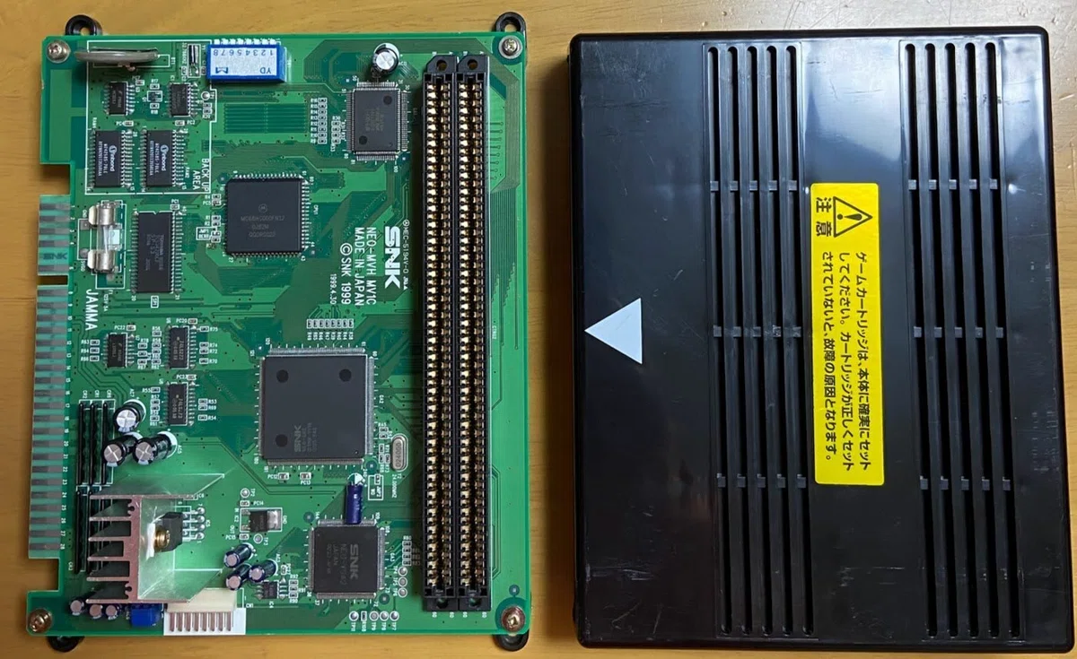 業務用 ネオジオ アーケード基板 風雲黙示録 MVS ジャンク品 ロム動作 