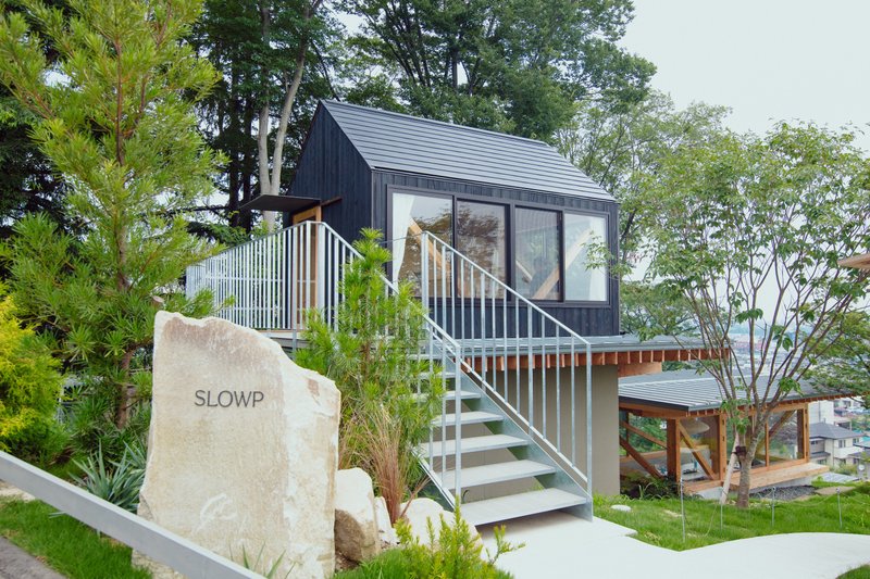 家と空間の、あたらしいあたりまえ。SLOWPが提案する「小屋」という選択肢