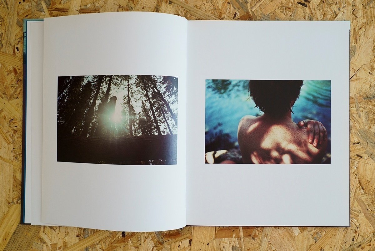 開き直って、浅〜くてごめん写真集紹介｜タダ